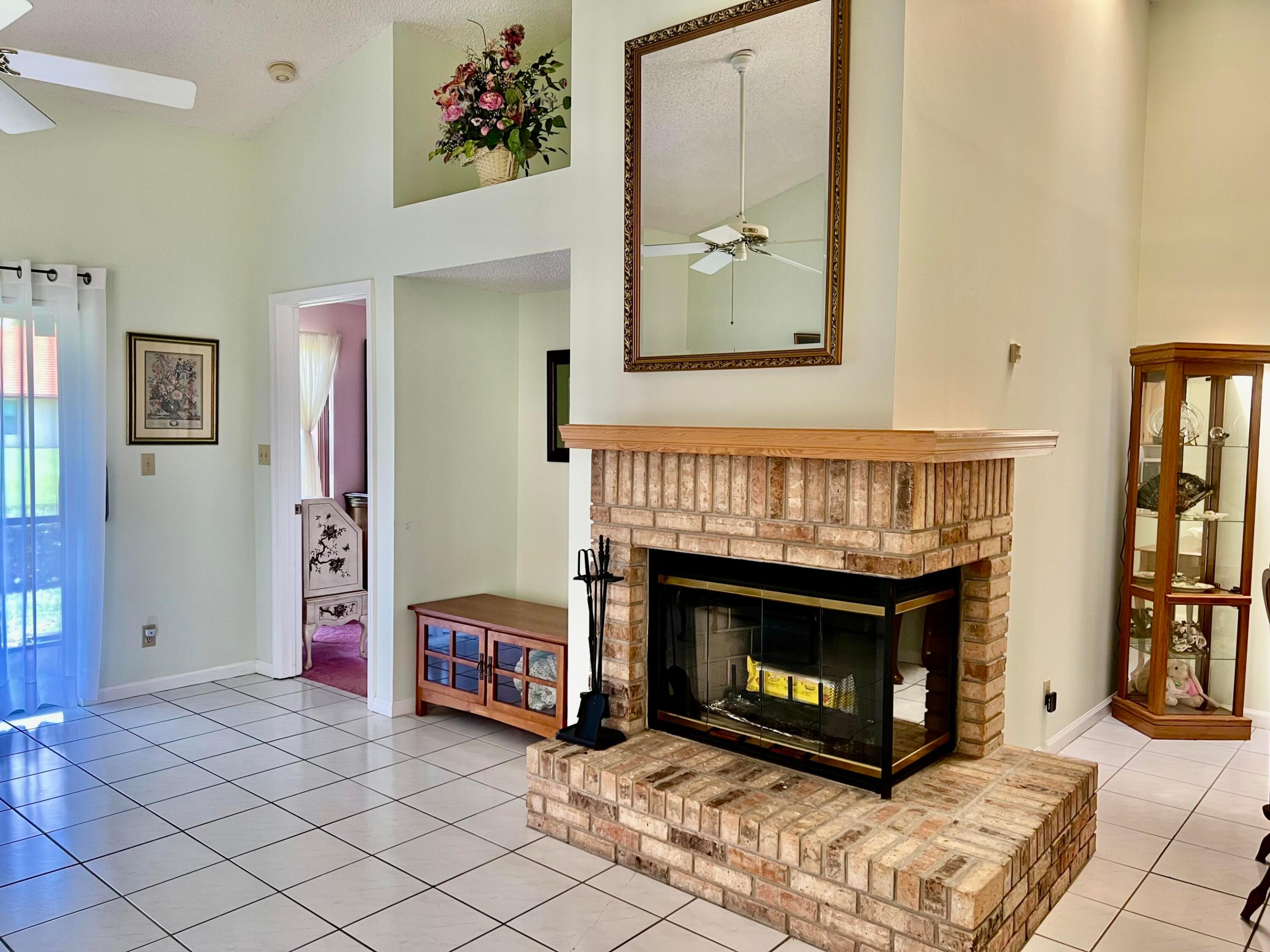 10840 Cypress Glen, Coral Springs FL 33071
