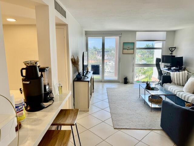 1750 E Las Olas #502, Fort Lauderdale FL 33301