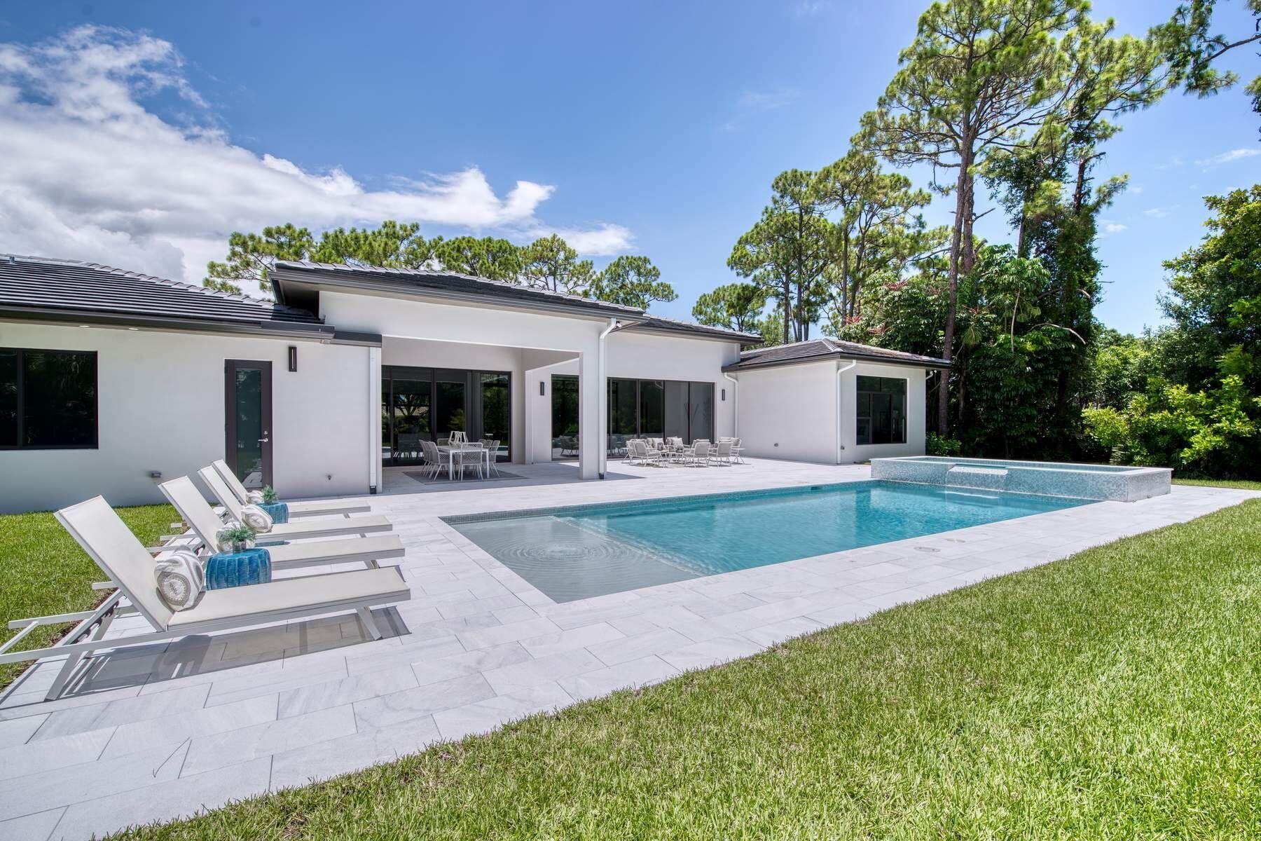 5382 Sea Biscuit, Palm Beach Gardens FL 33418