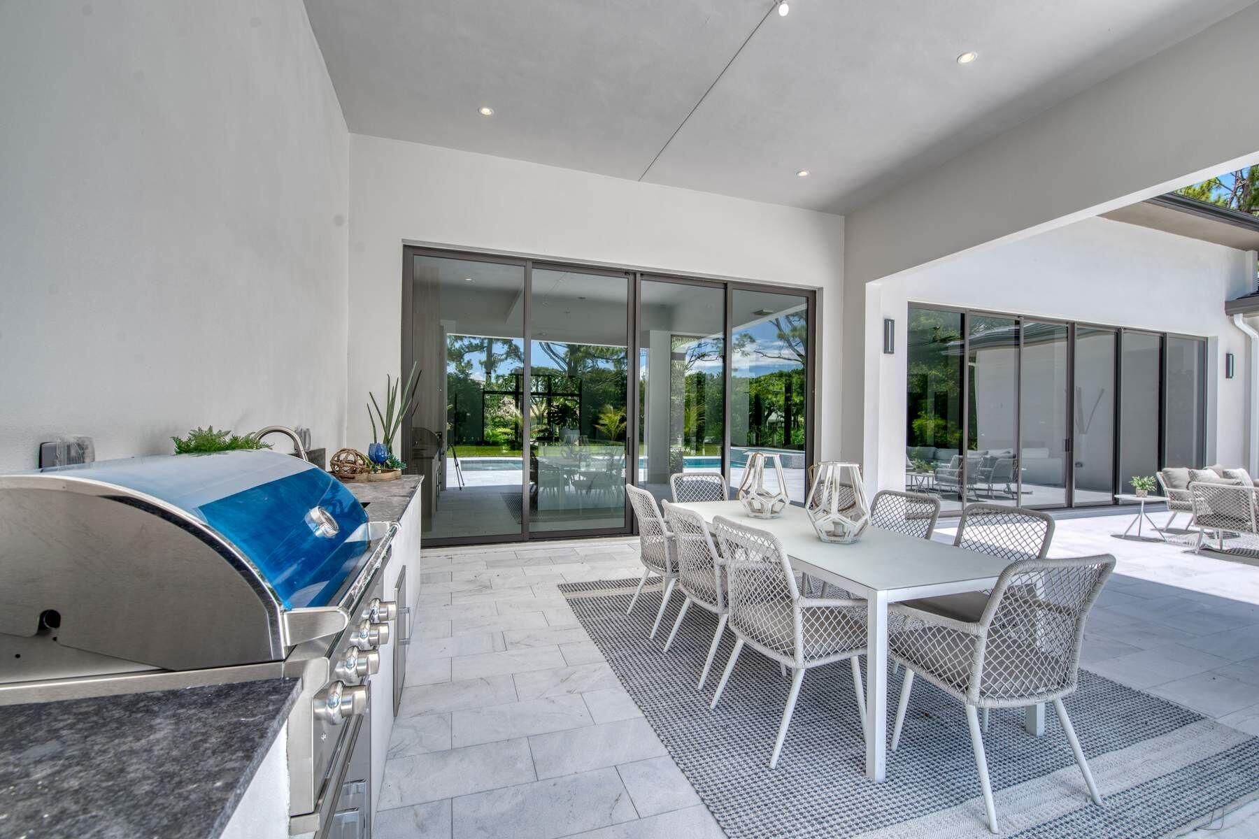 5382 Sea Biscuit, Palm Beach Gardens FL 33418