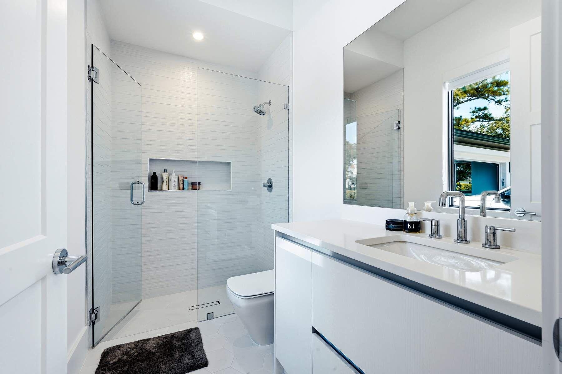 5382 Sea Biscuit, Palm Beach Gardens FL 33418