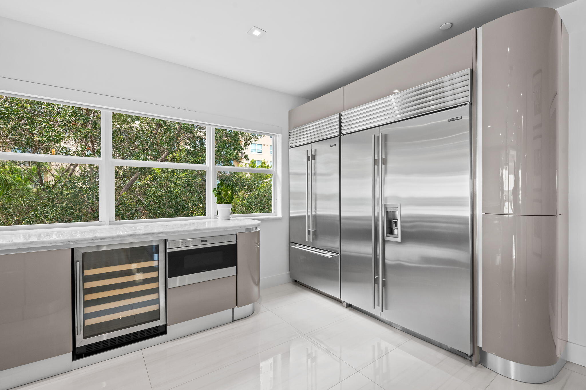 1050 Seminole #Phb, Fort Lauderdale FL 33304