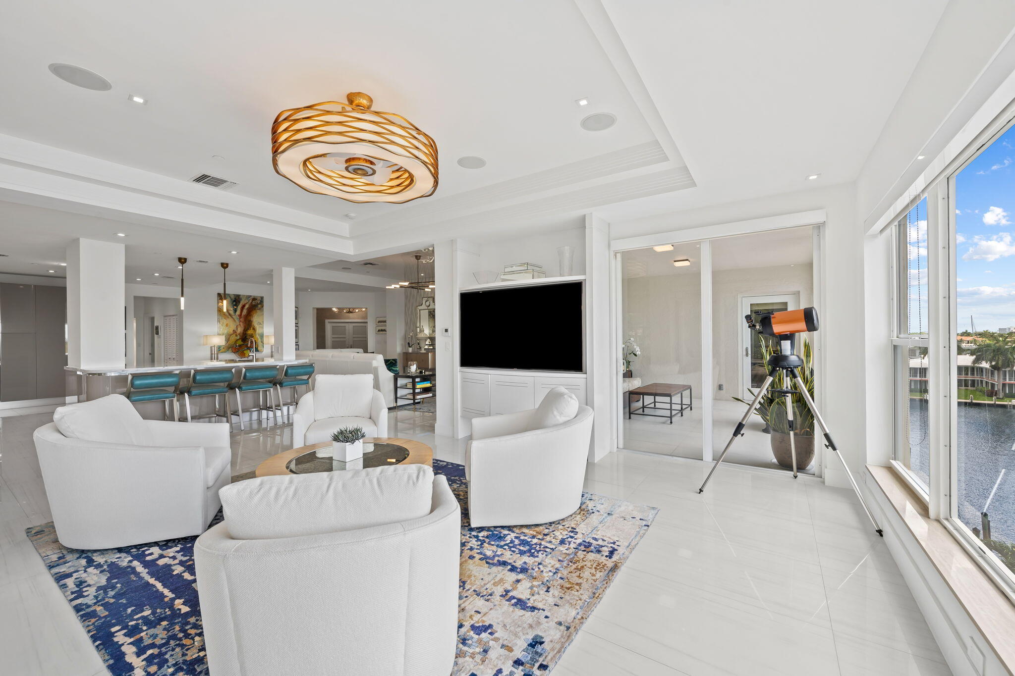 1050 Seminole #Phb, Fort Lauderdale FL 33304