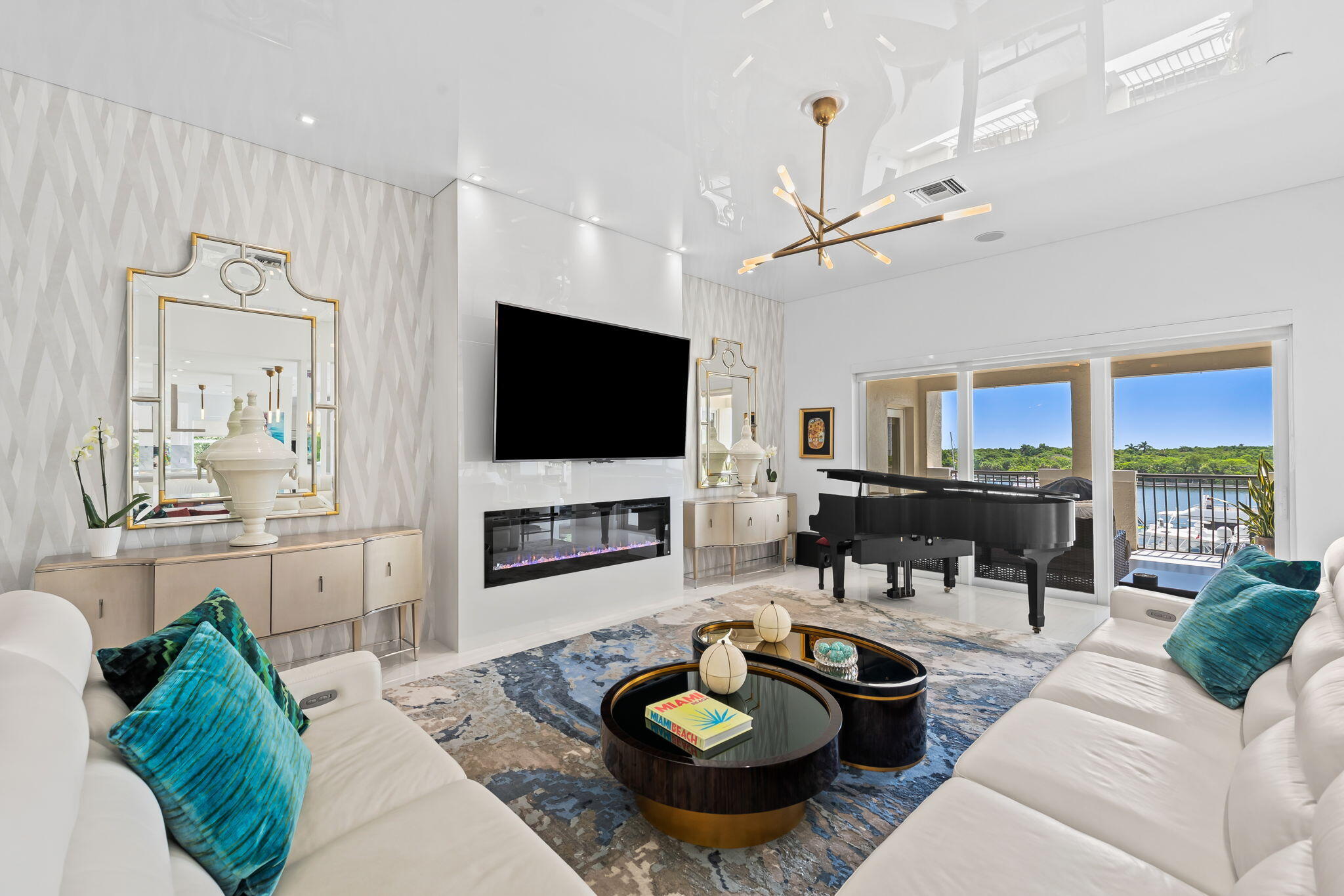 1050 Seminole #Phb, Fort Lauderdale FL 33304