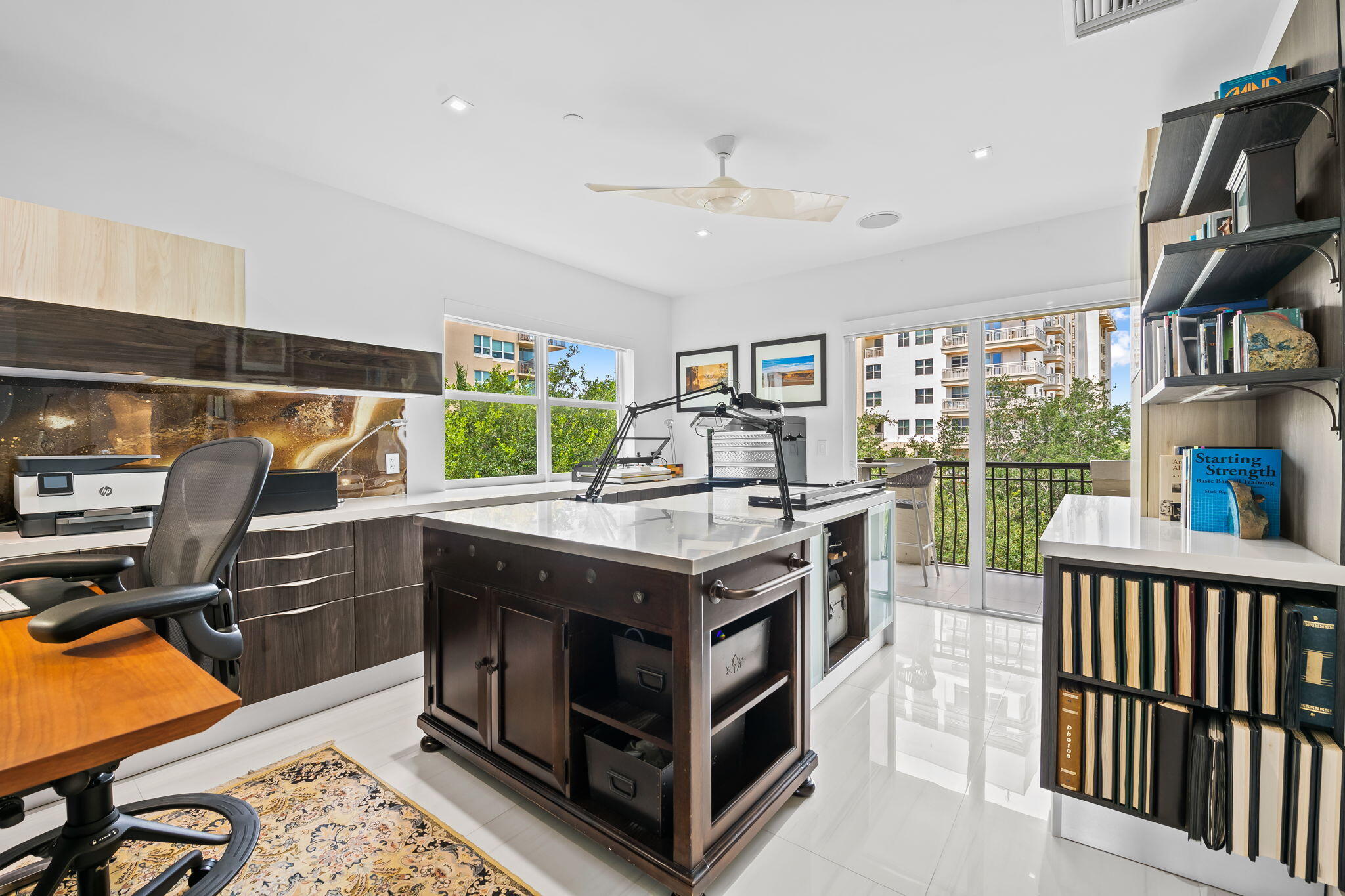 1050 Seminole #Phb, Fort Lauderdale FL 33304