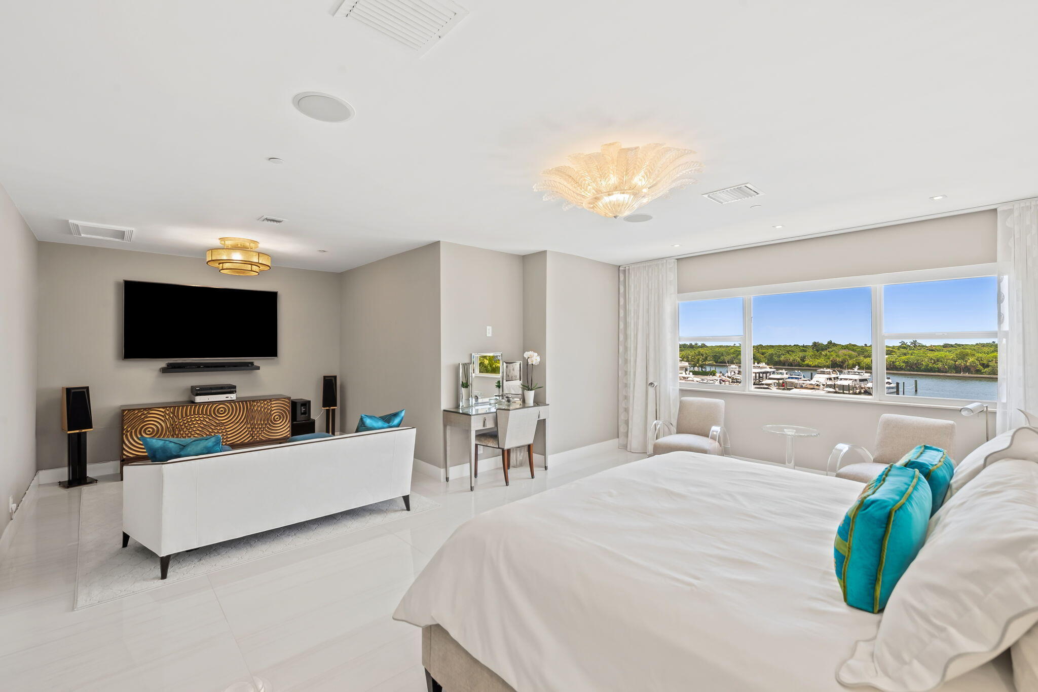 1050 Seminole #Phb, Fort Lauderdale FL 33304