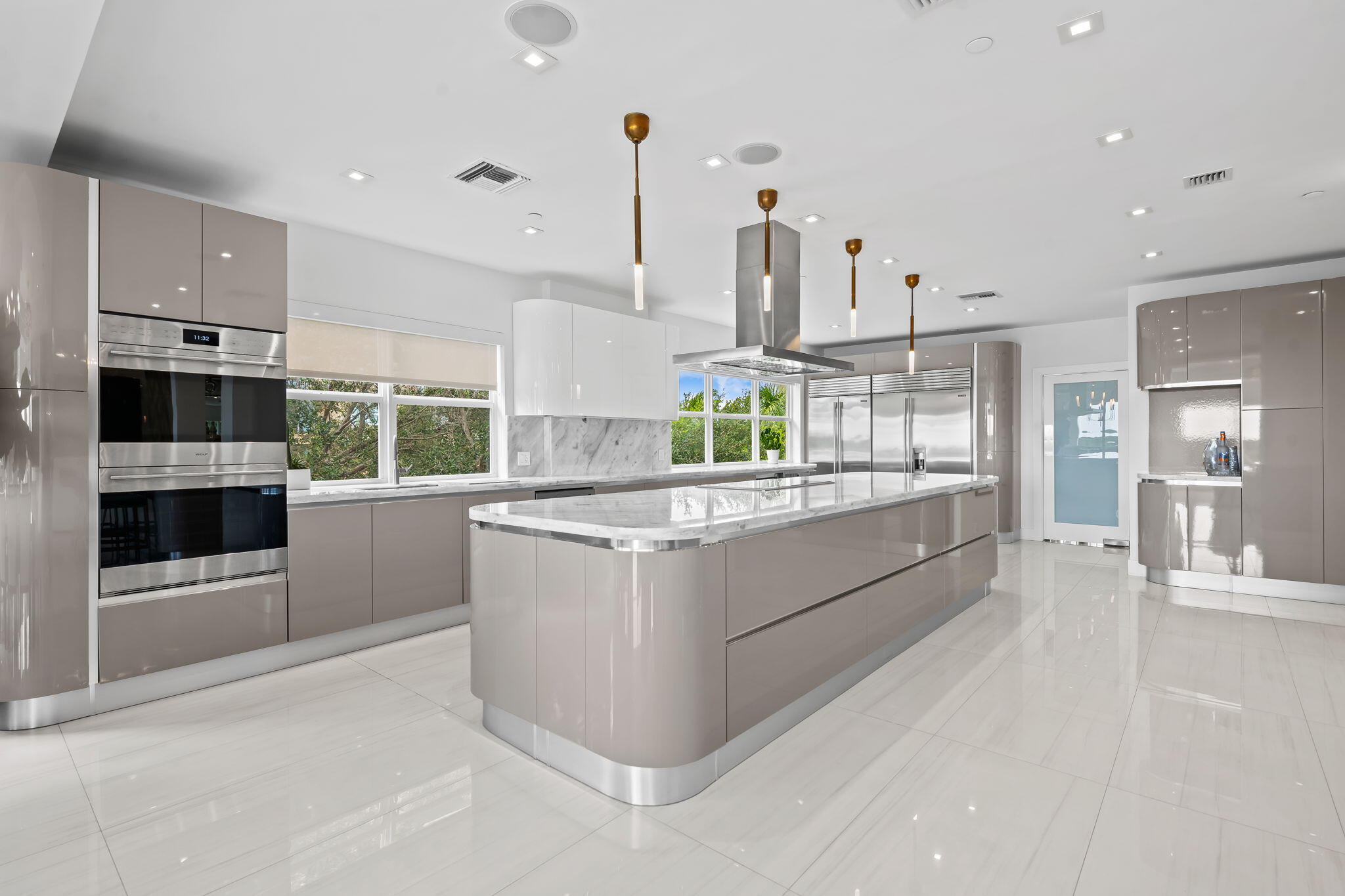 1050 Seminole #Phb, Fort Lauderdale FL 33304