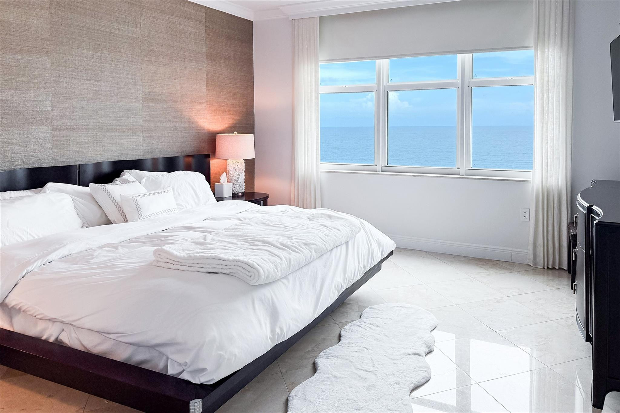 2110 N Ocean #15a, Fort Lauderdale FL 33305