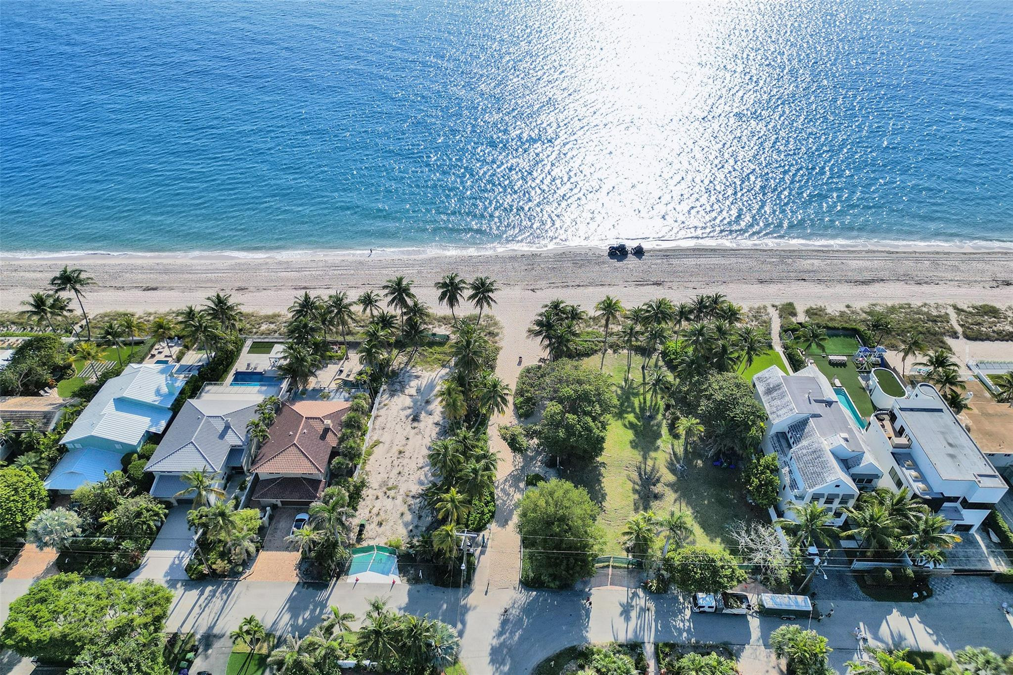 3043 Center, Fort Lauderdale FL 33308