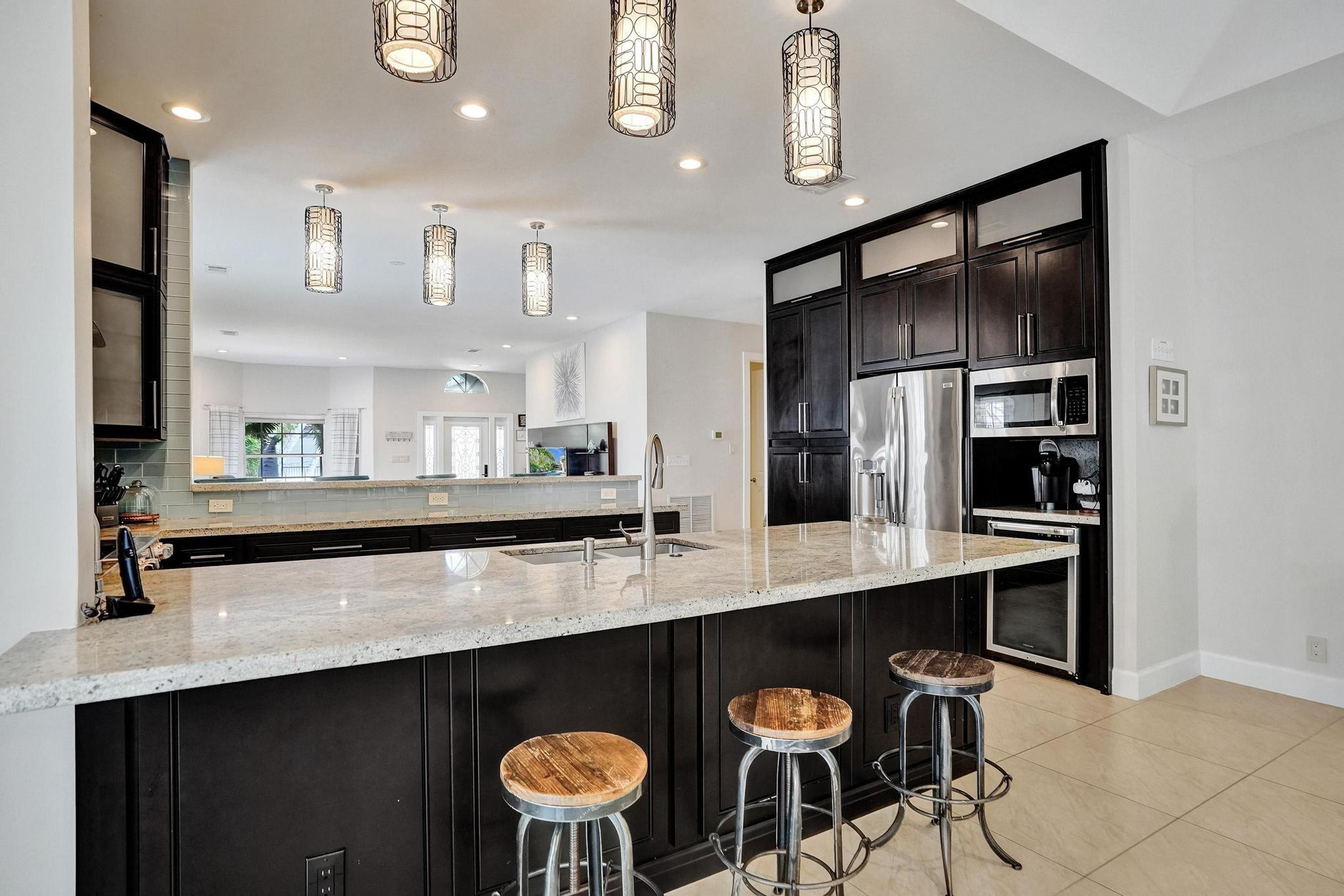 3043 Center, Fort Lauderdale FL 33308