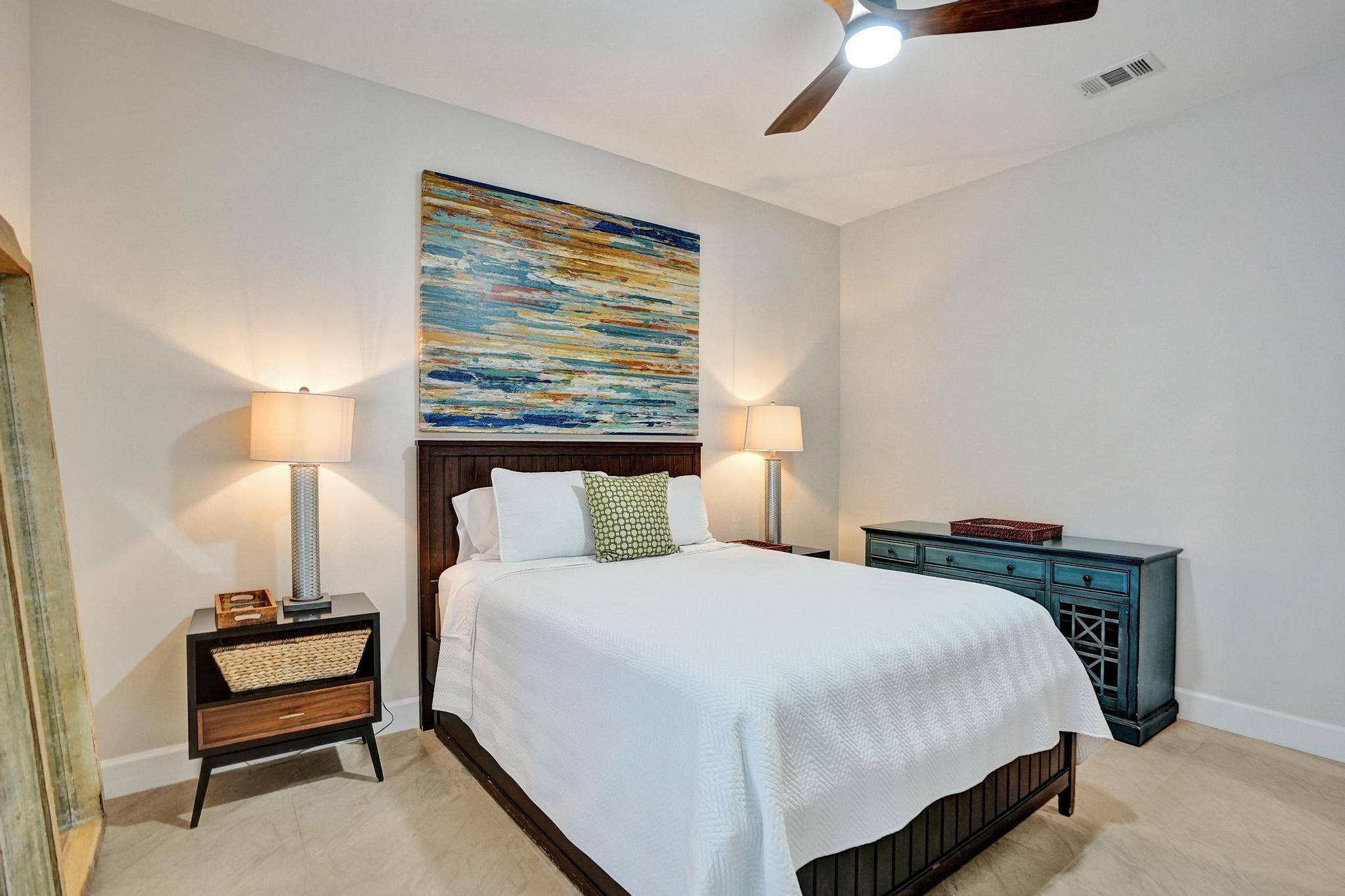 3043 Center, Fort Lauderdale FL 33308