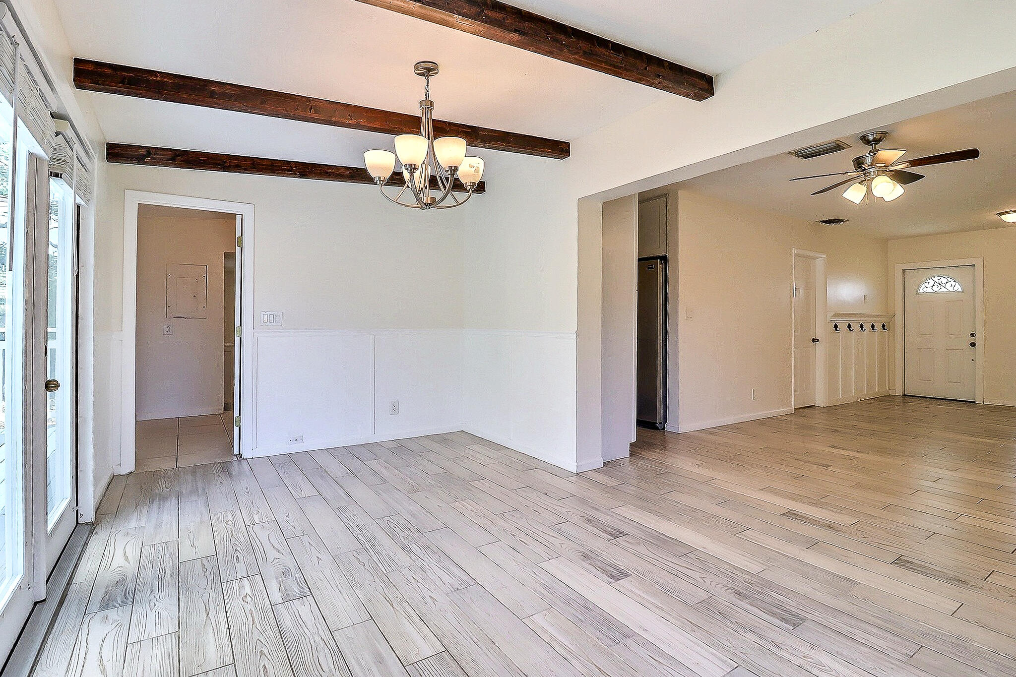 337 Mid Pines, Palm Springs FL 33461