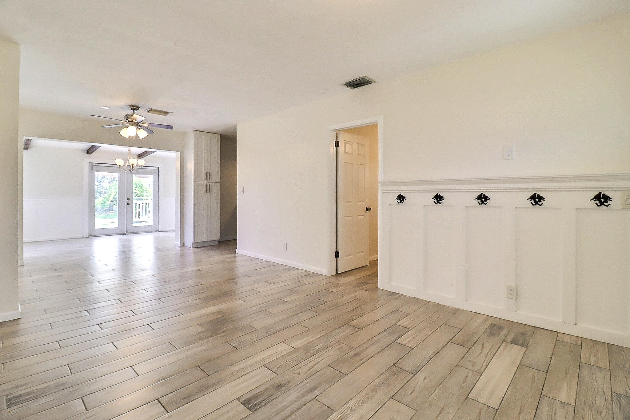 337 Mid Pines, Palm Springs FL 33461