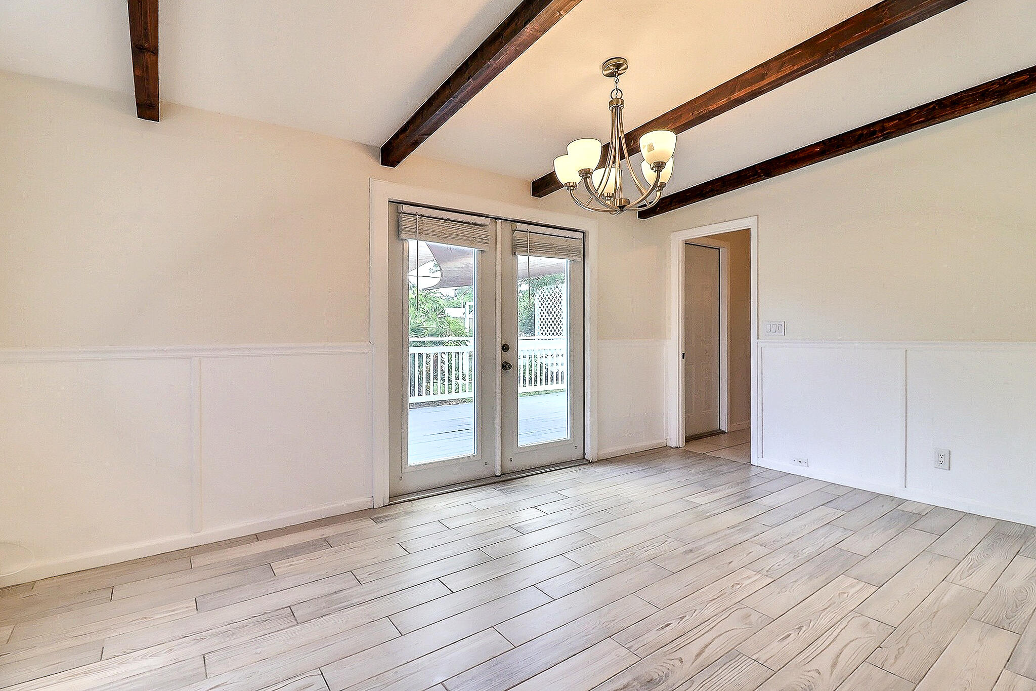 337 Mid Pines, Palm Springs FL 33461
