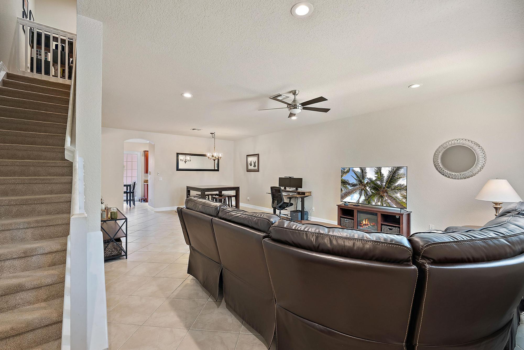 130 Lismore, Jupiter FL 33458