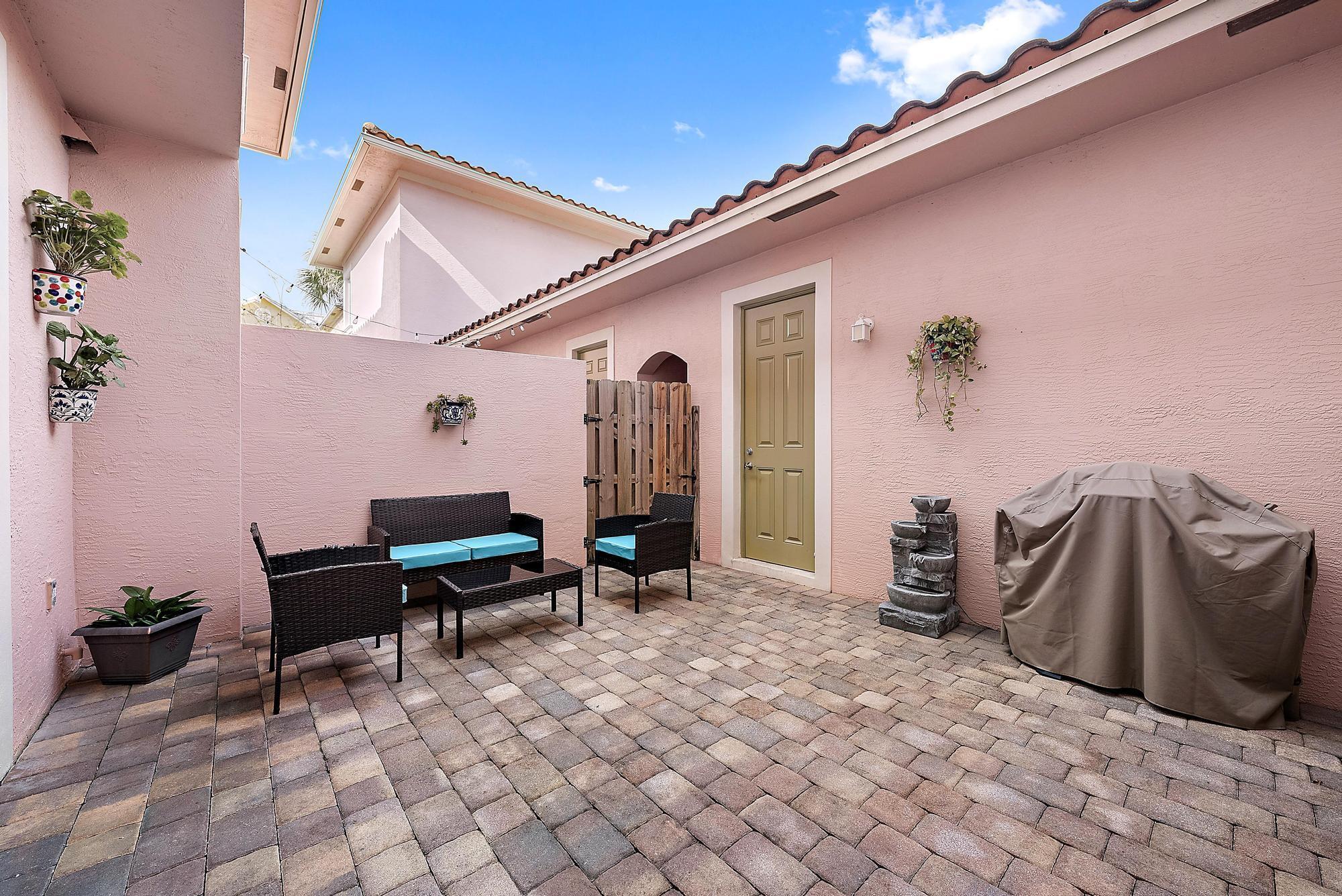 130 Lismore, Jupiter FL 33458