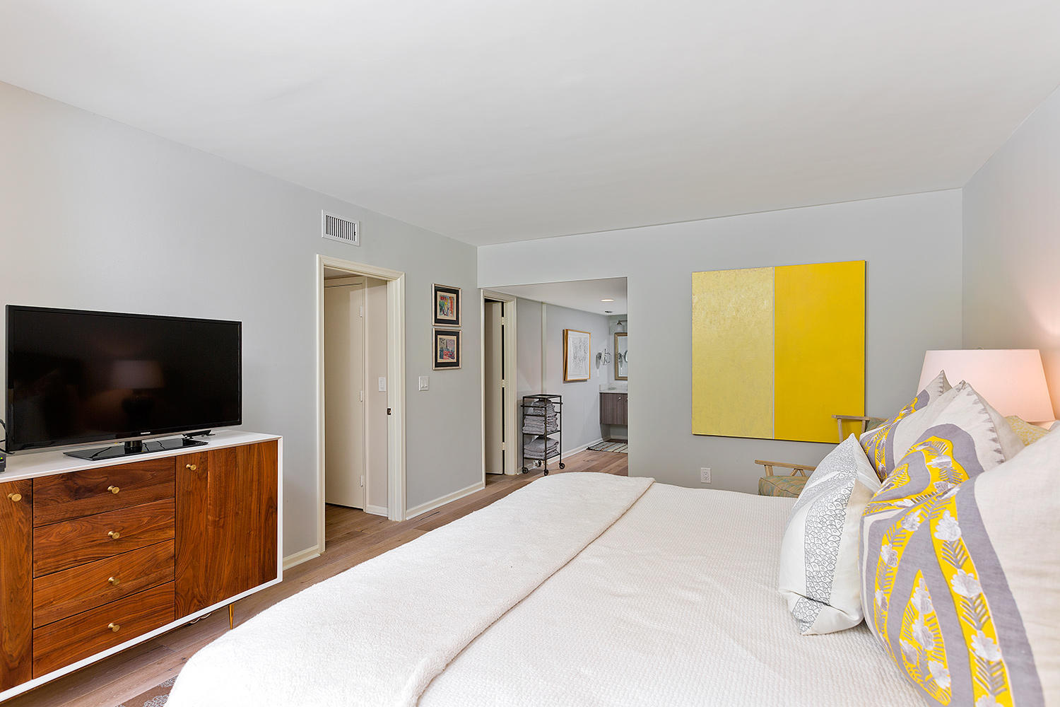 11397 Pond View #E102, Wellington FL 33414