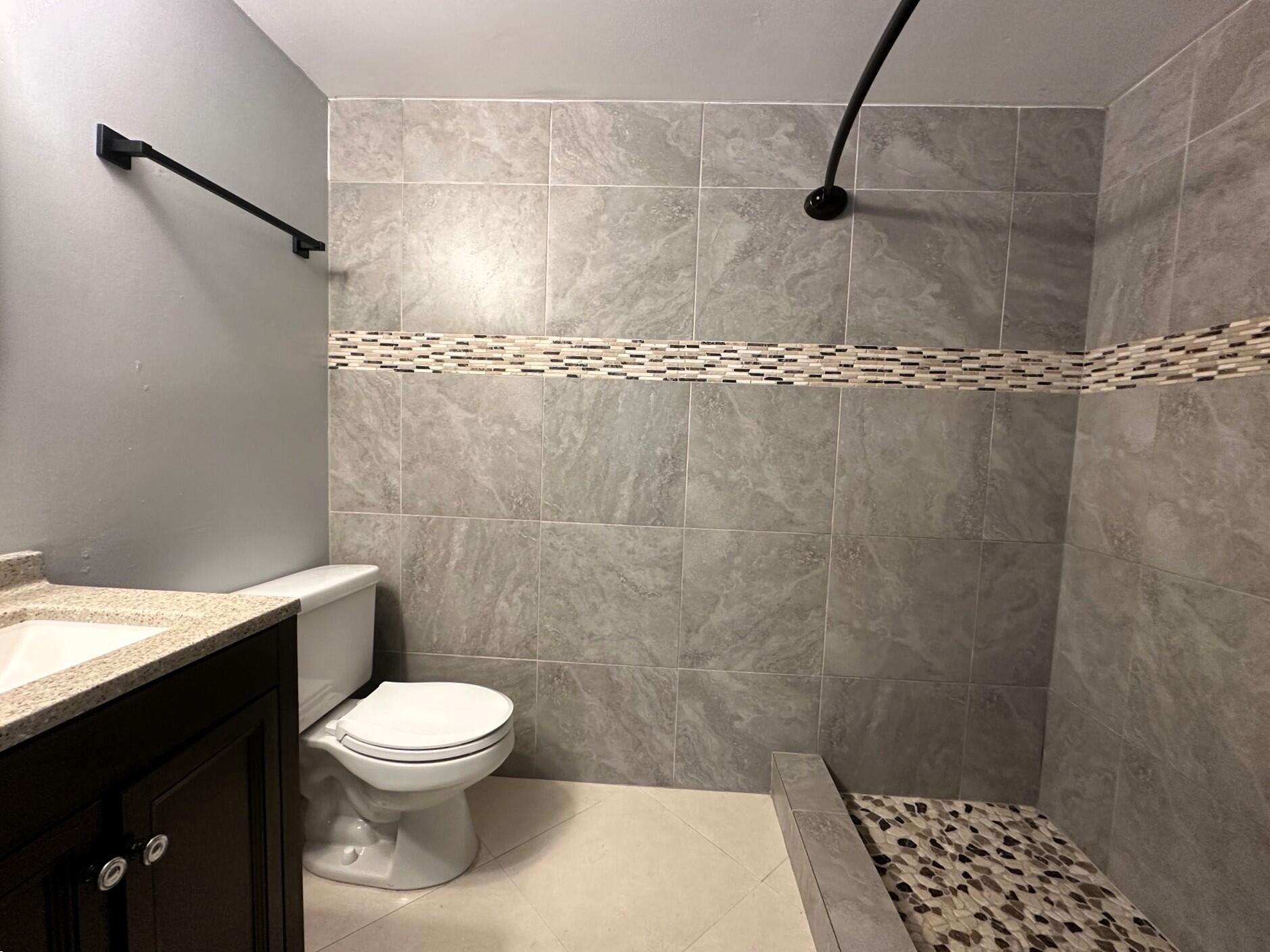 303 Waterview, Palm Springs FL 33461