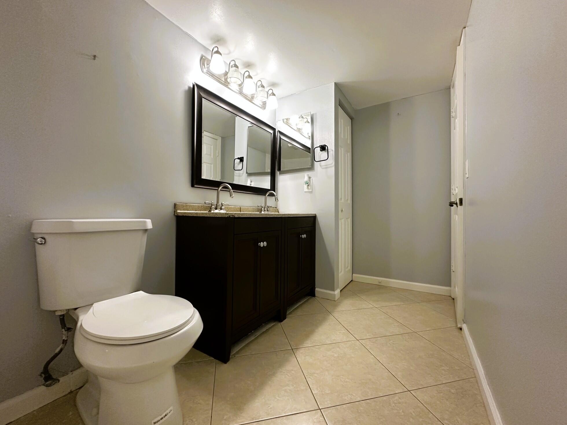 303 Waterview, Palm Springs FL 33461