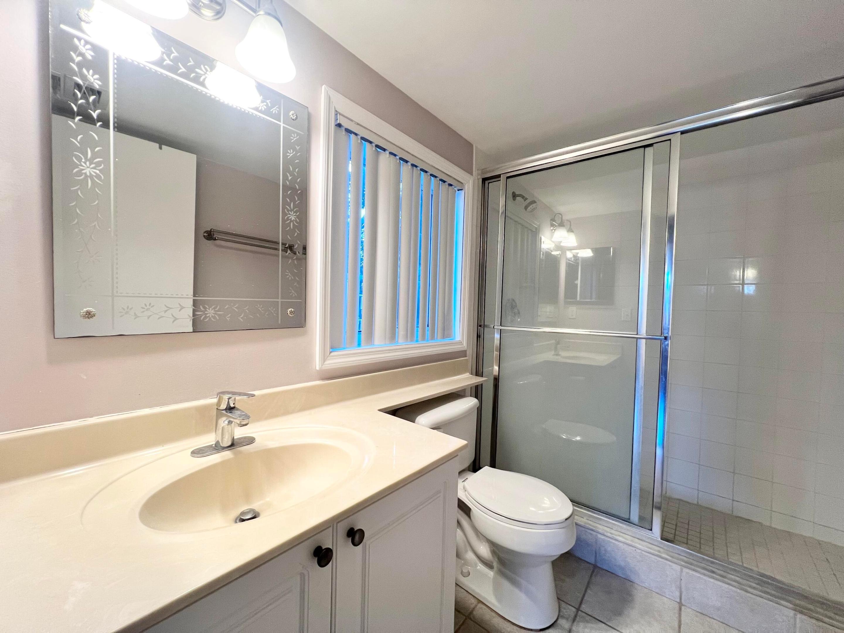 1100 Crestwood #1103, Royal Palm Beach FL 33411