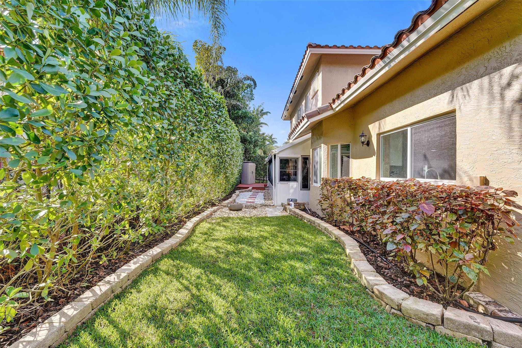 11300 Knot, Cooper City FL 33026