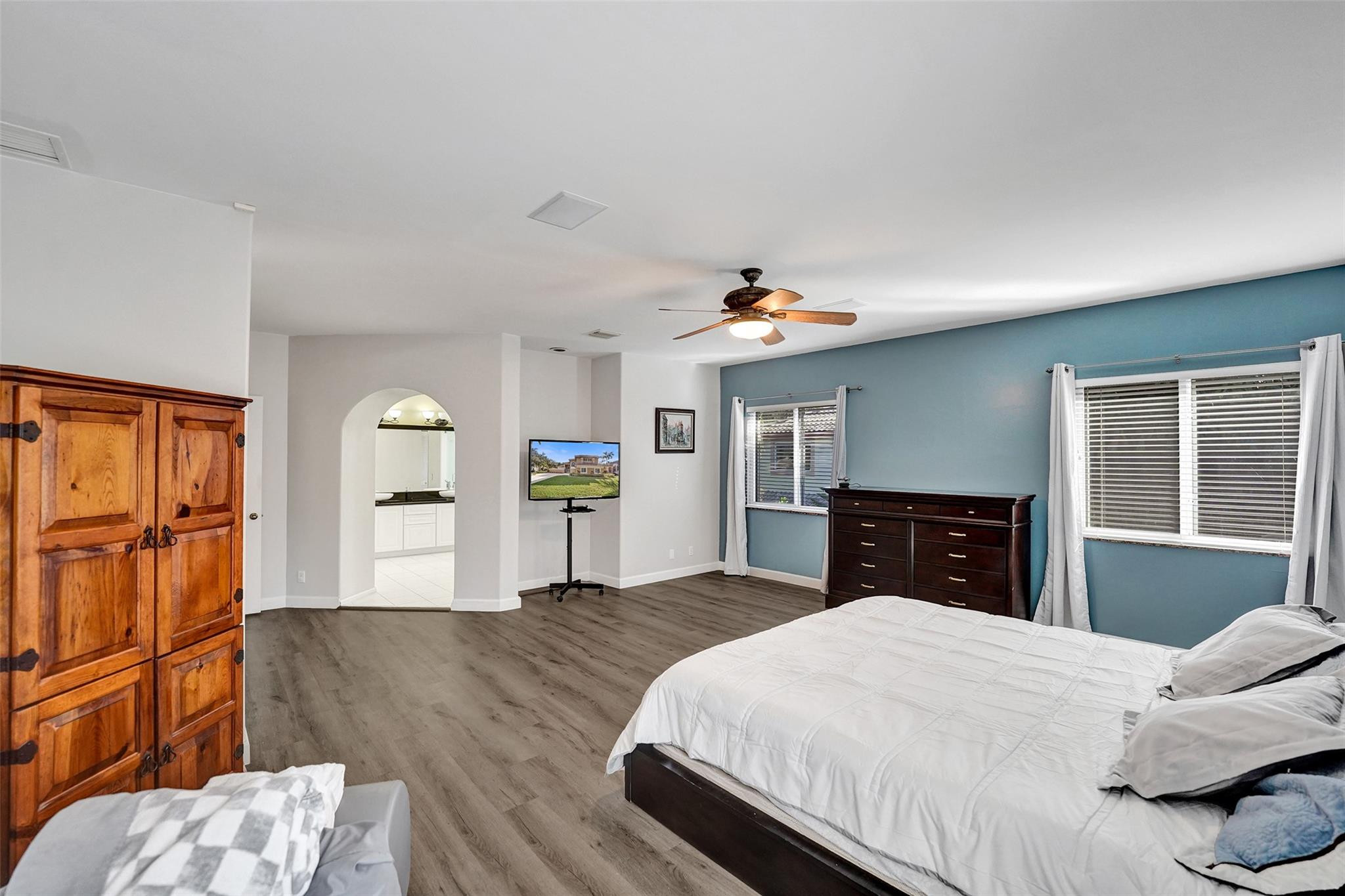 11300 Knot, Cooper City FL 33026
