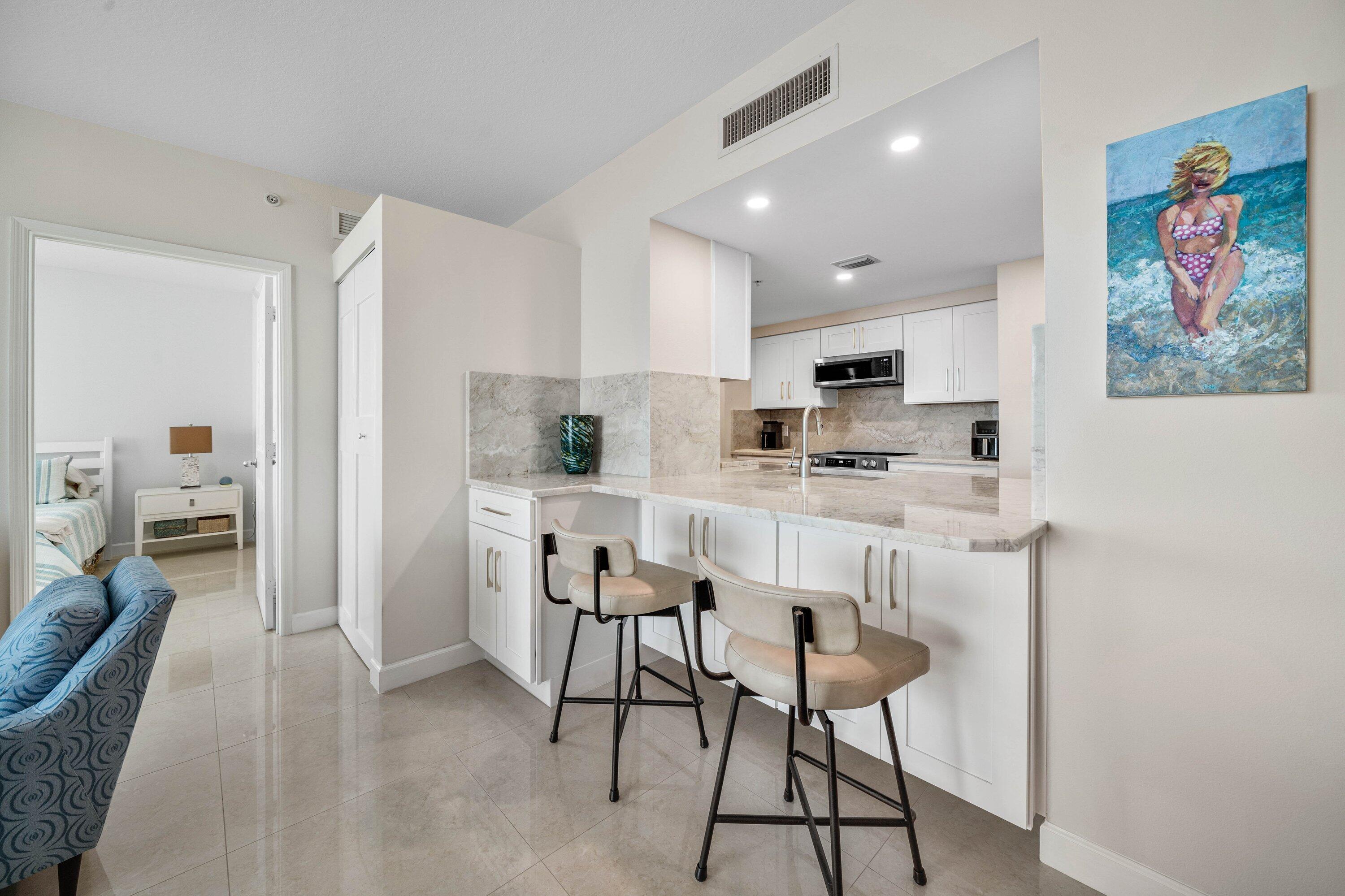 625 Casa Loma #1408, Boynton Beach FL 33435