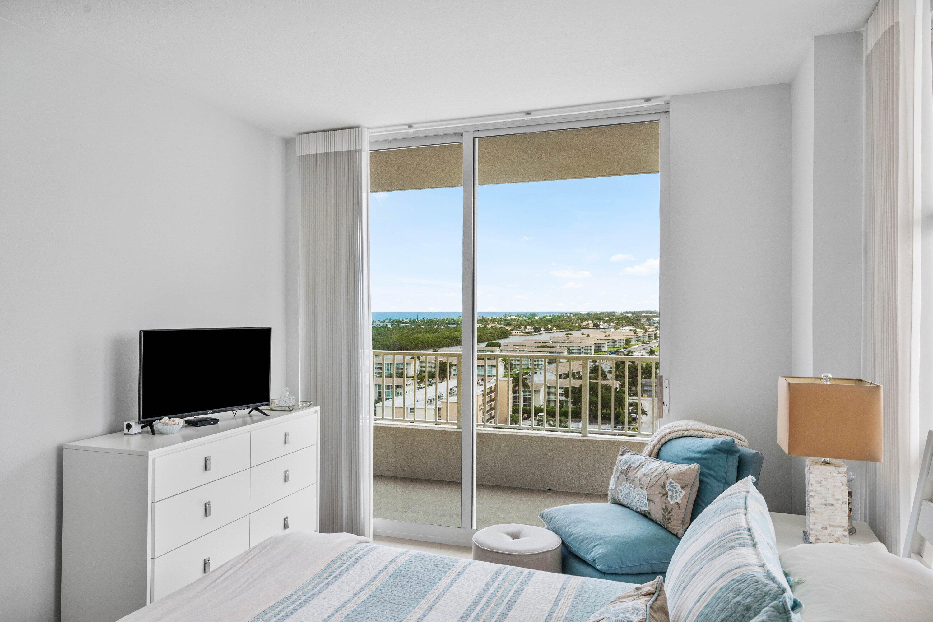625 Casa Loma #1408, Boynton Beach FL 33435