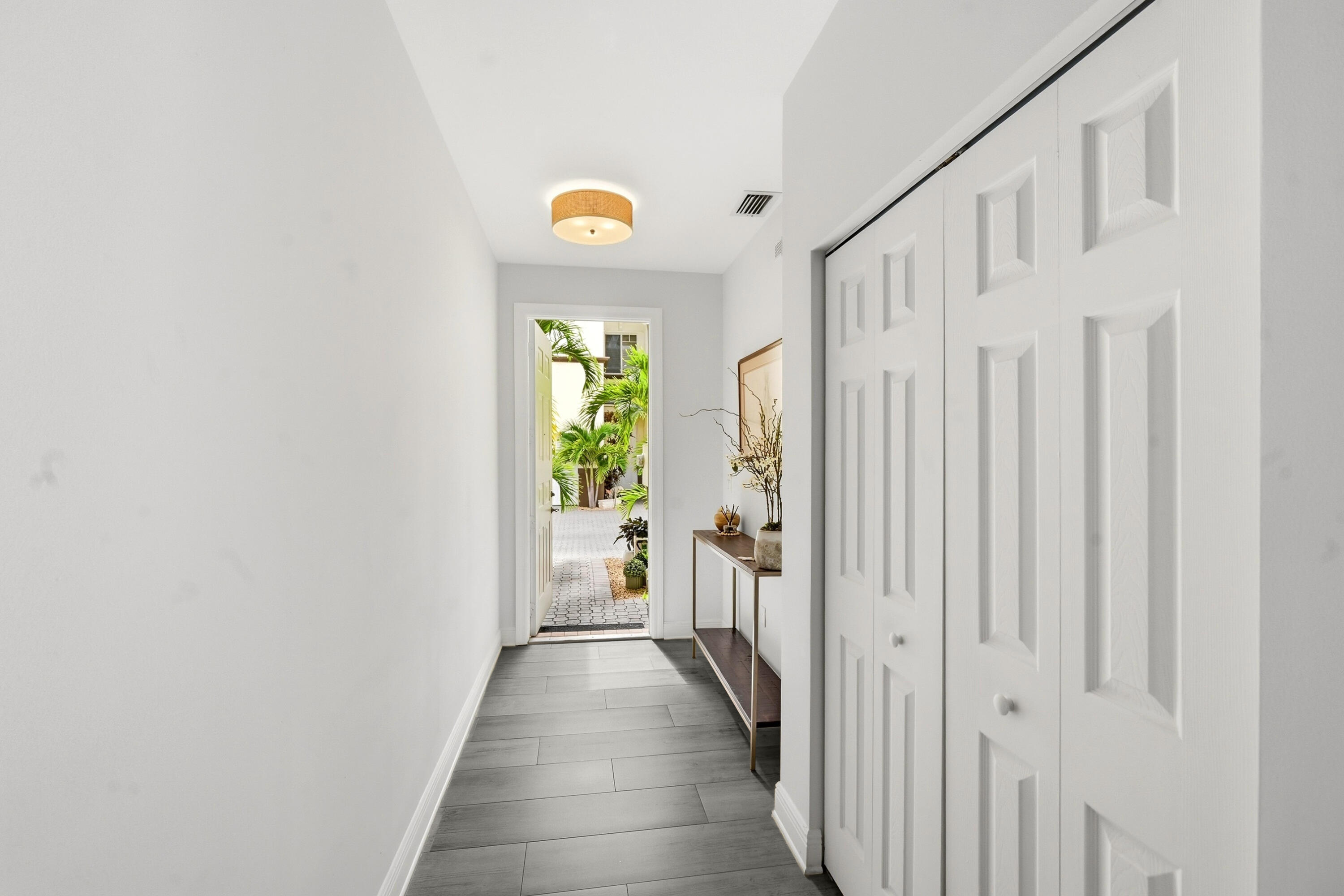 518 N Federal #14, Lake Worth FL 33460