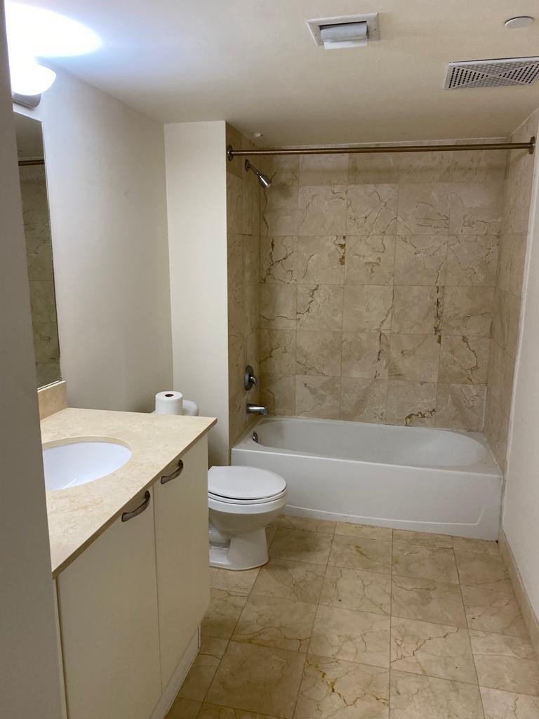 2101 Brickell #504, Miami FL 33129