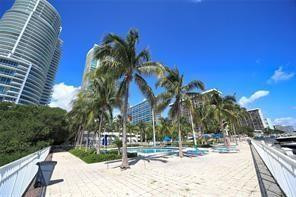 2101 Brickell #504, Miami FL 33129