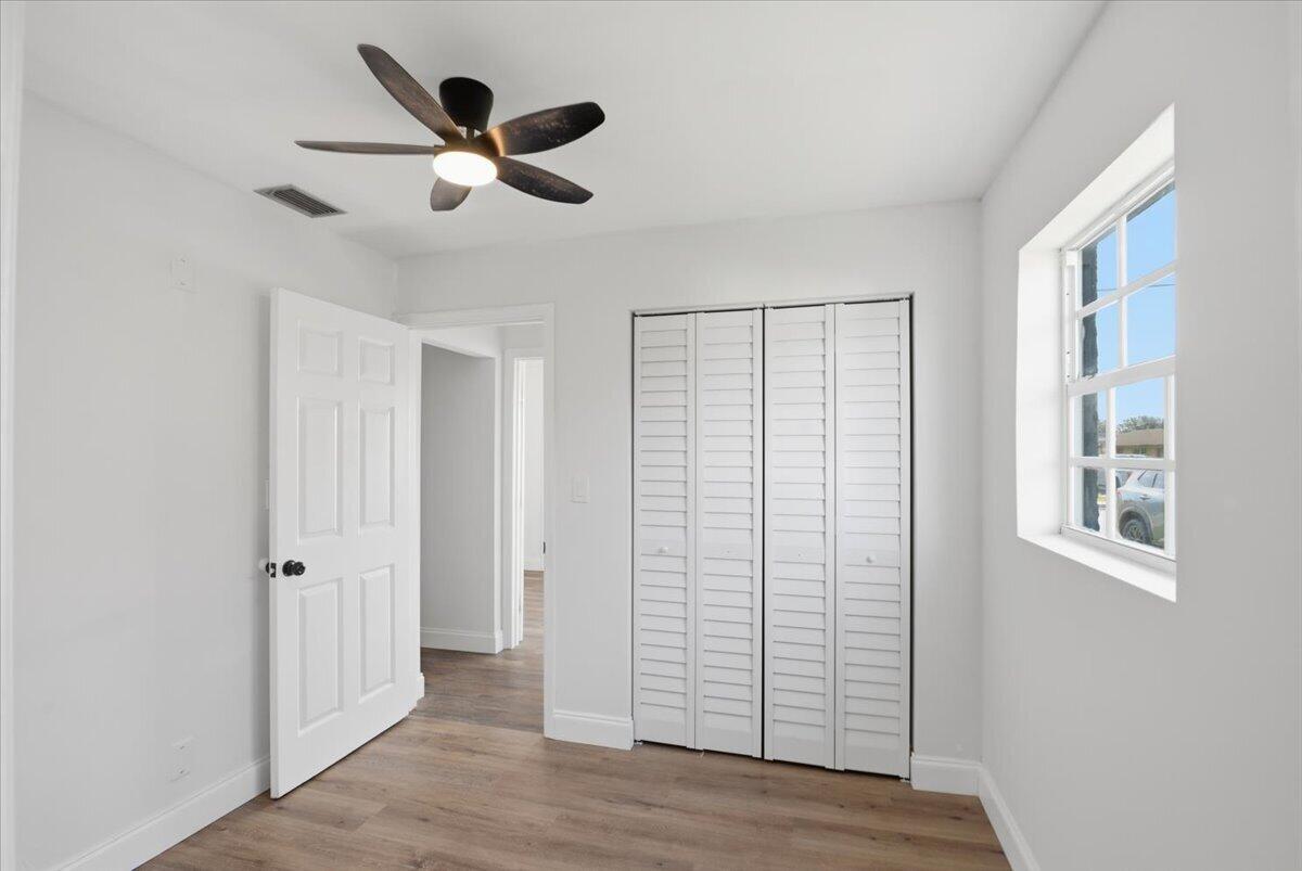 270 SW 10th #1, South Bay FL 33493