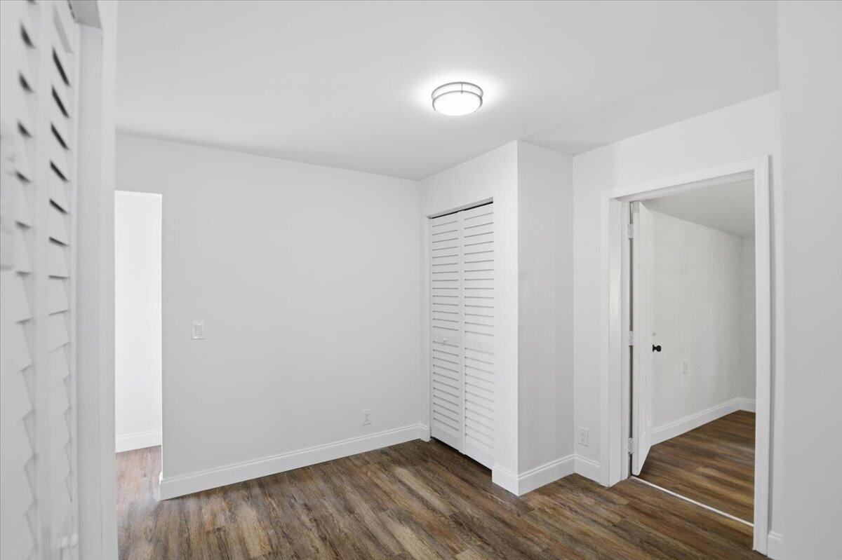 270 SW 10th #1, South Bay FL 33493