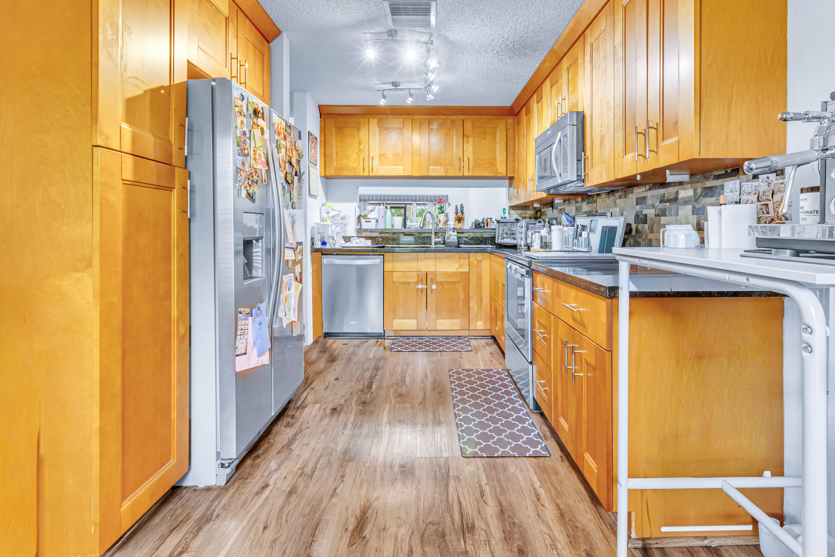 7610 Pinewalk #128, Margate FL 33063