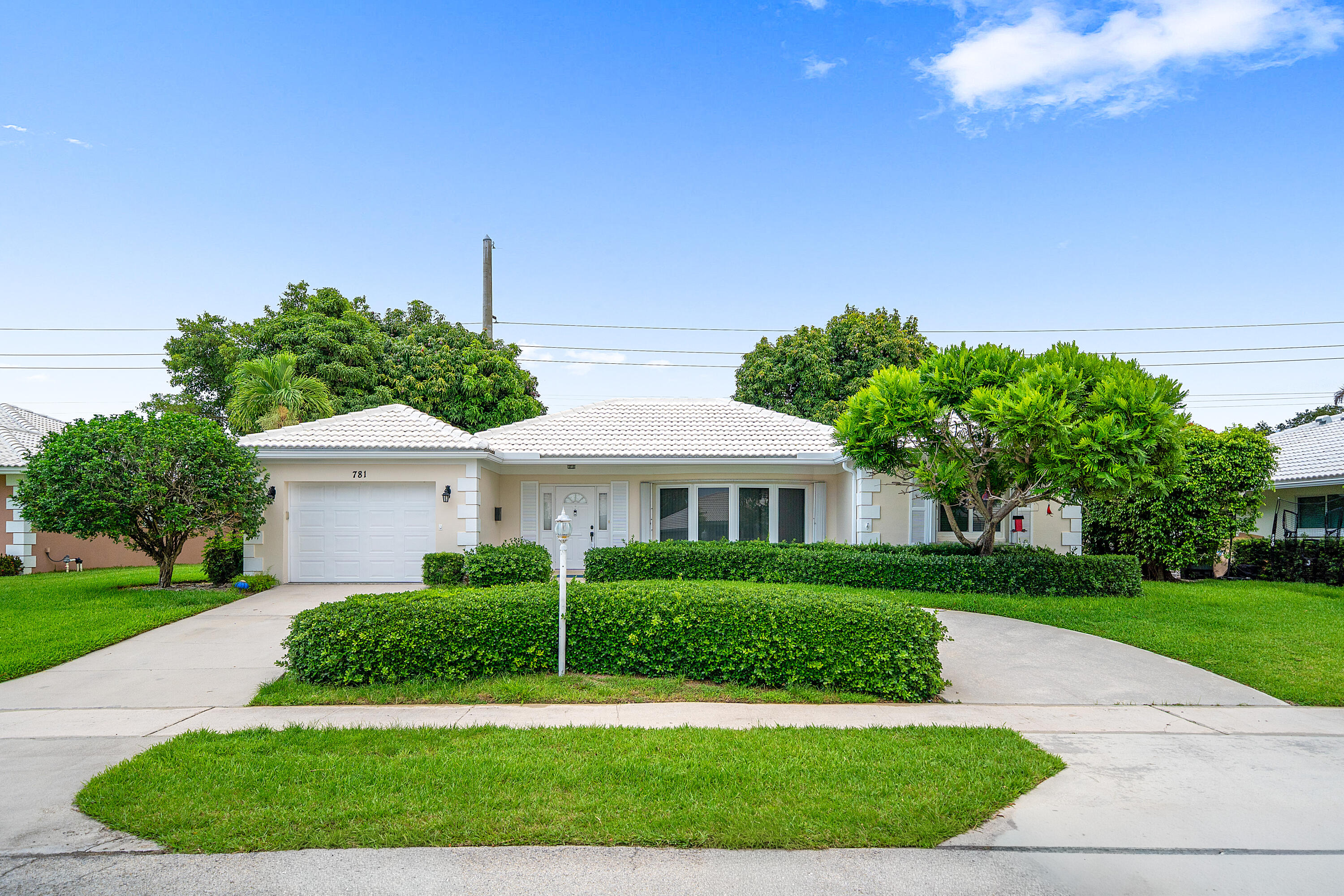 781 Apple Tree, Boca Raton FL 33486