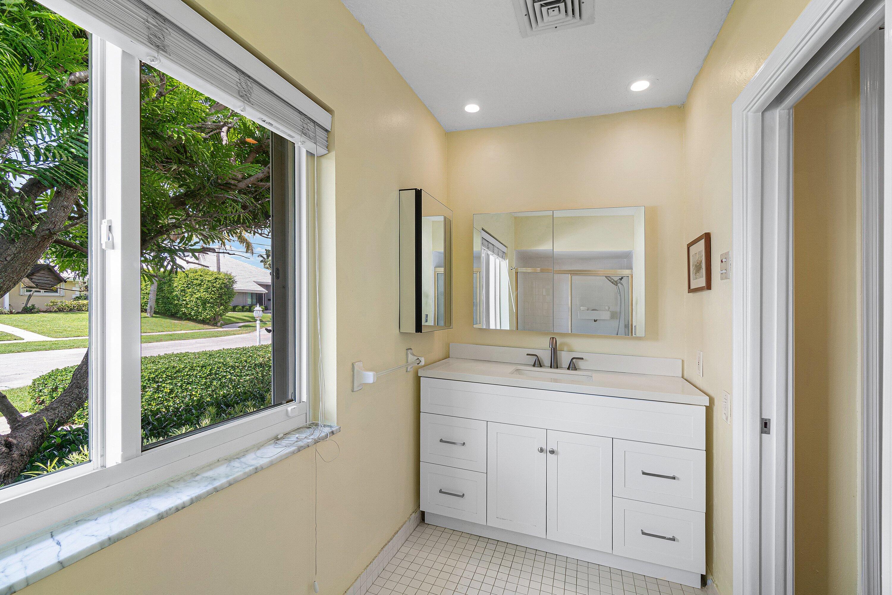 781 Apple Tree, Boca Raton FL 33486