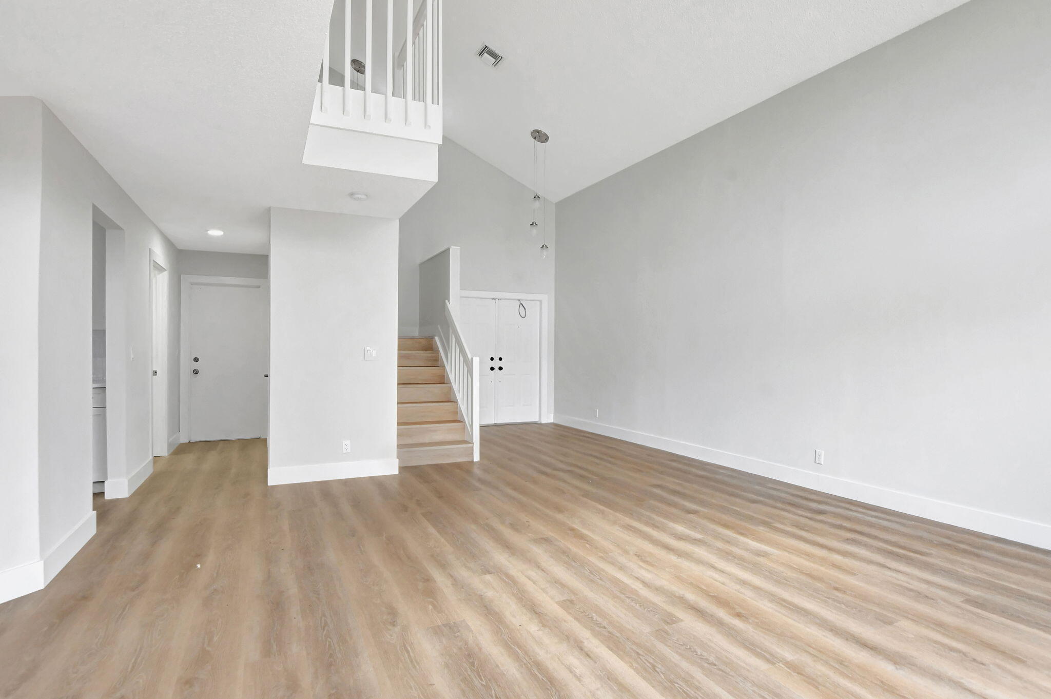 21391 Millbrook, Boca Raton FL 33498