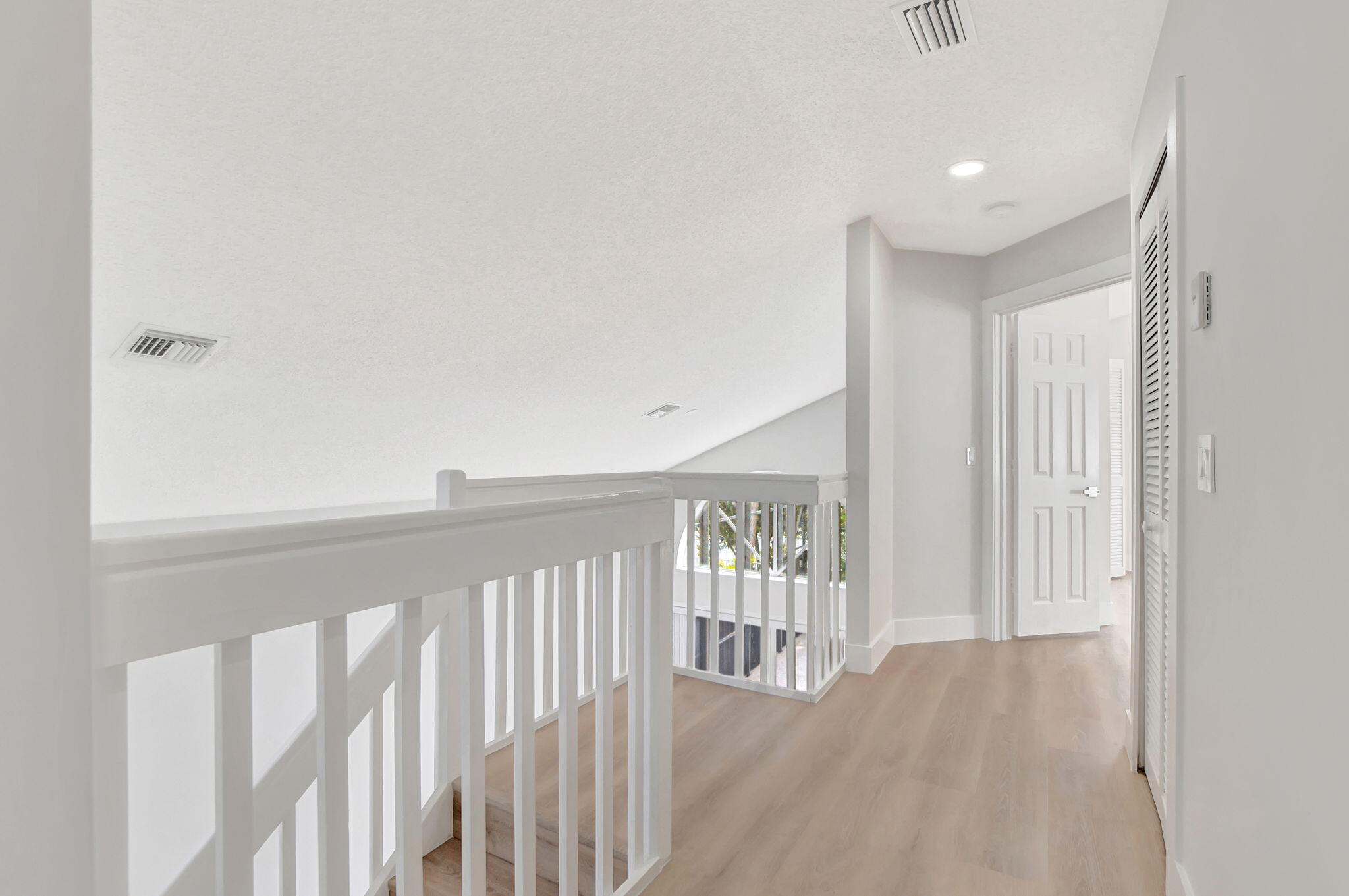 21391 Millbrook, Boca Raton FL 33498