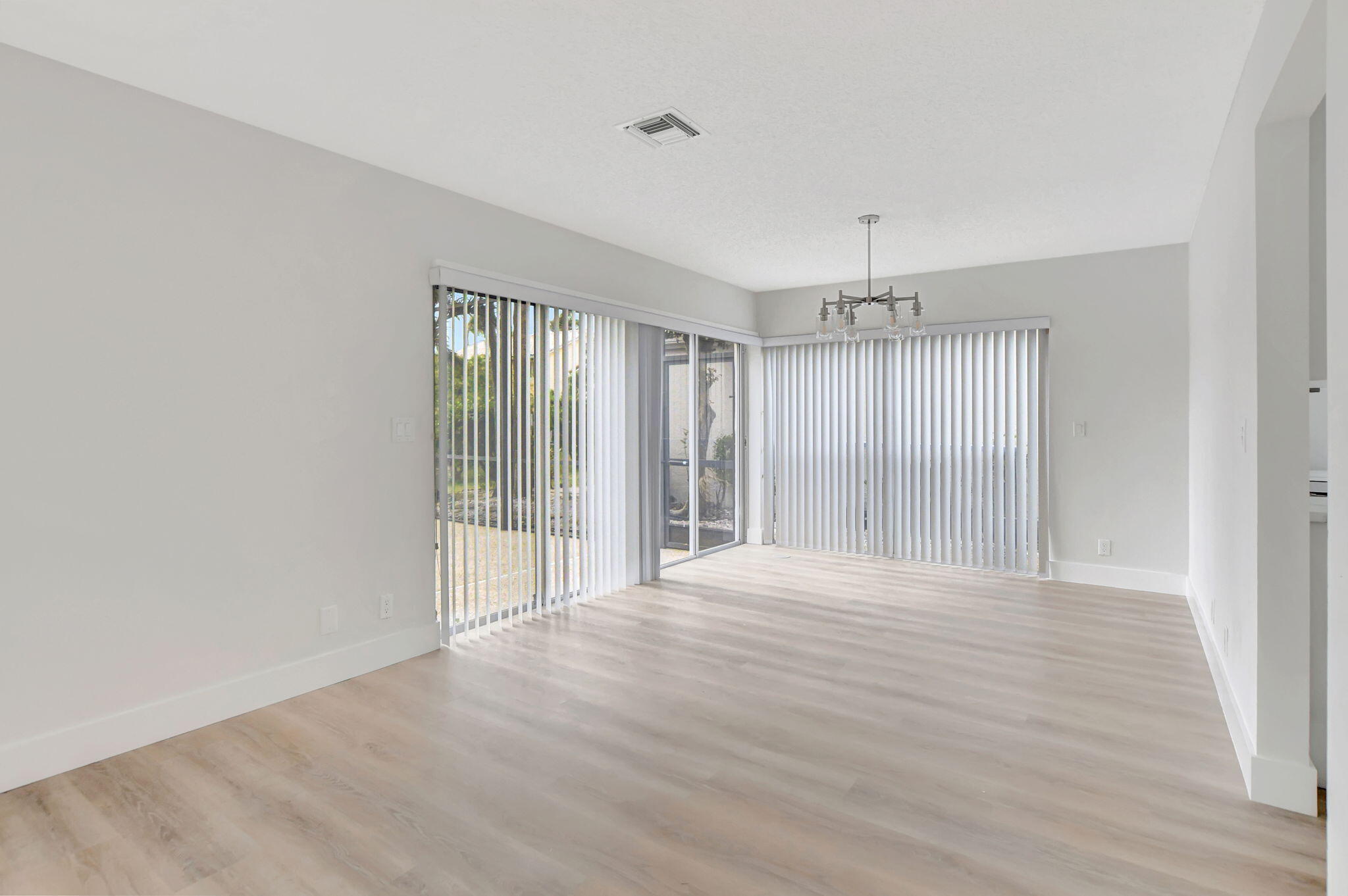 21391 Millbrook, Boca Raton FL 33498
