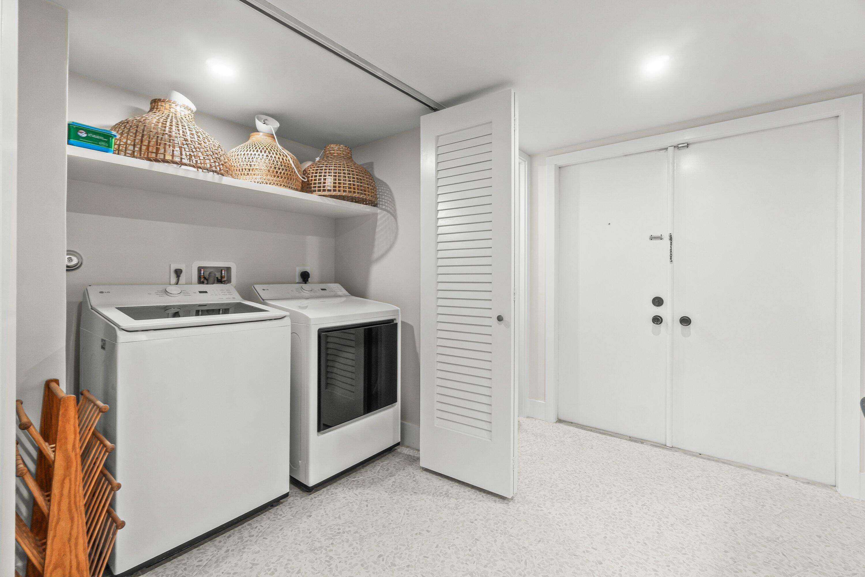 11223 Pond View #A103, Wellington FL 33414