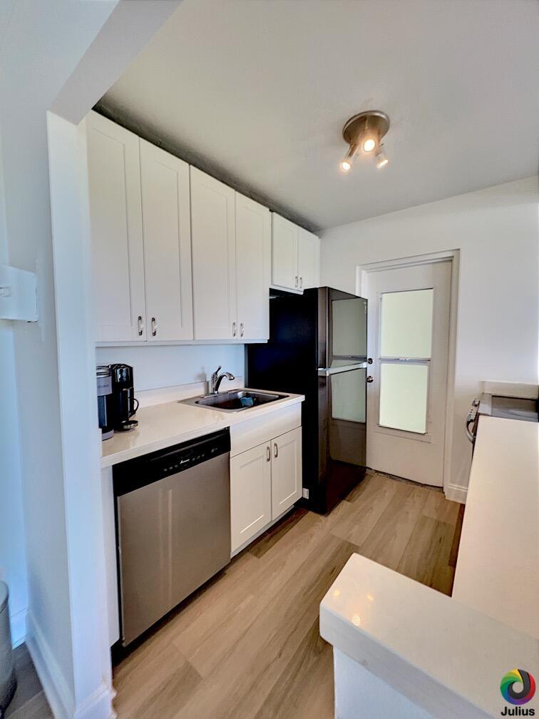 2555 NE 11th #809, Fort Lauderdale FL 33304
