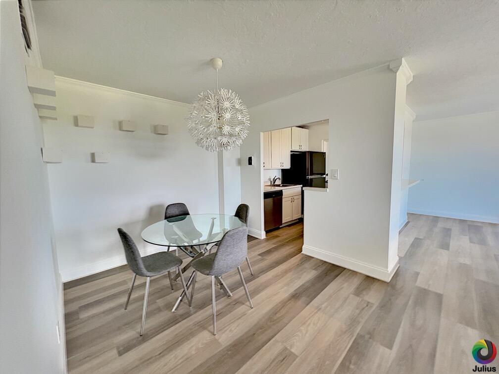 2555 NE 11th #809, Fort Lauderdale FL 33304