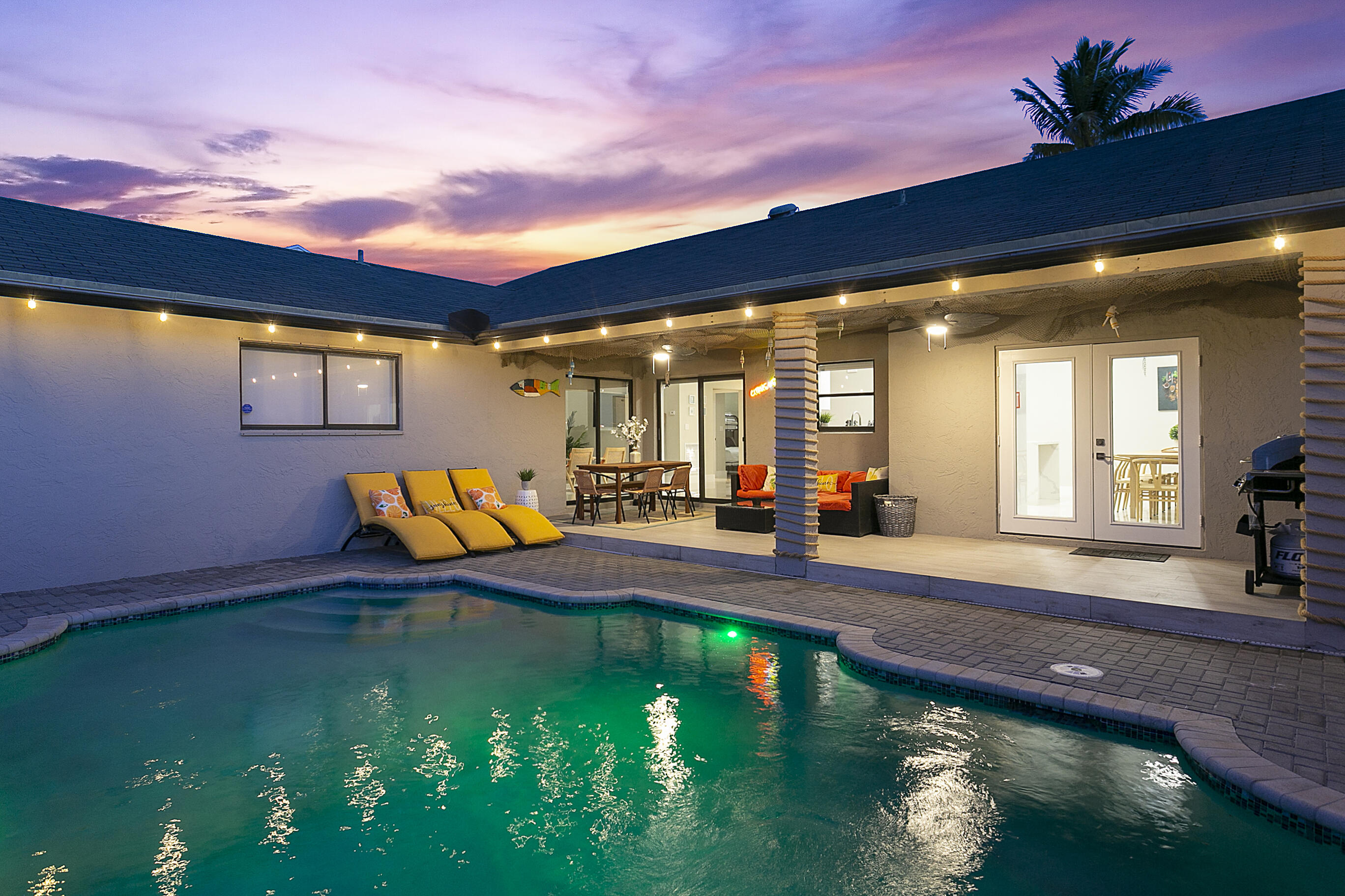 231 SE 8th, Dania Beach FL 33004