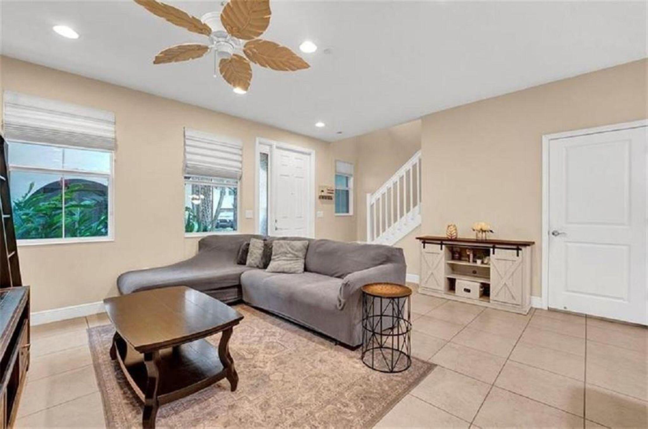 2930 Cascada Isles, Cooper City FL 33024