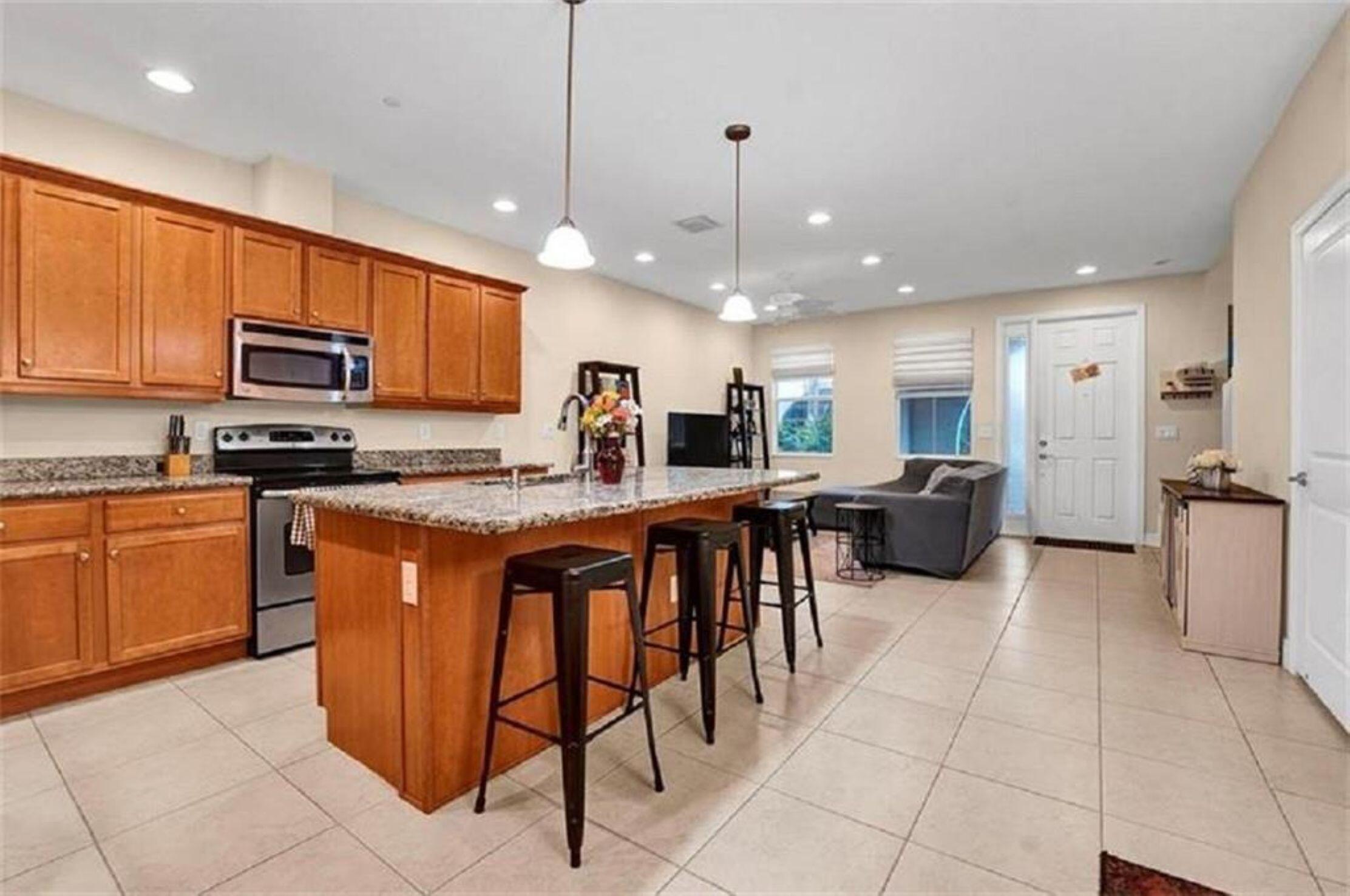 2930 Cascada Isles, Cooper City FL 33024