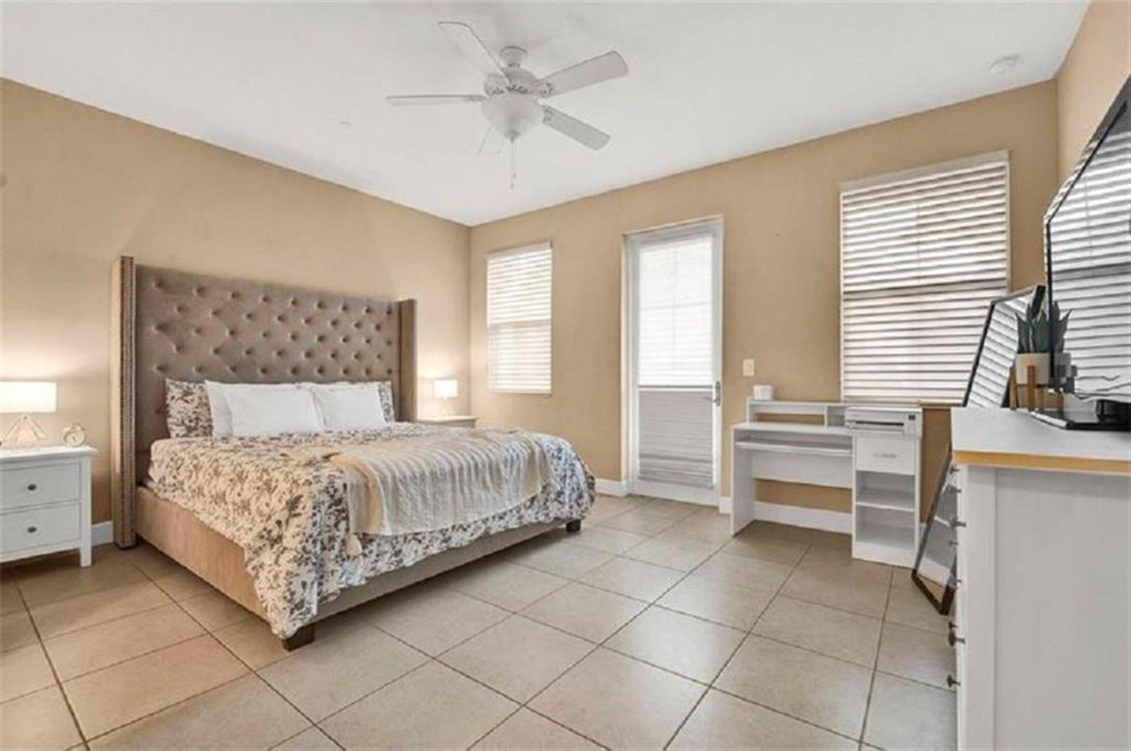 2930 Cascada Isles, Cooper City FL 33024