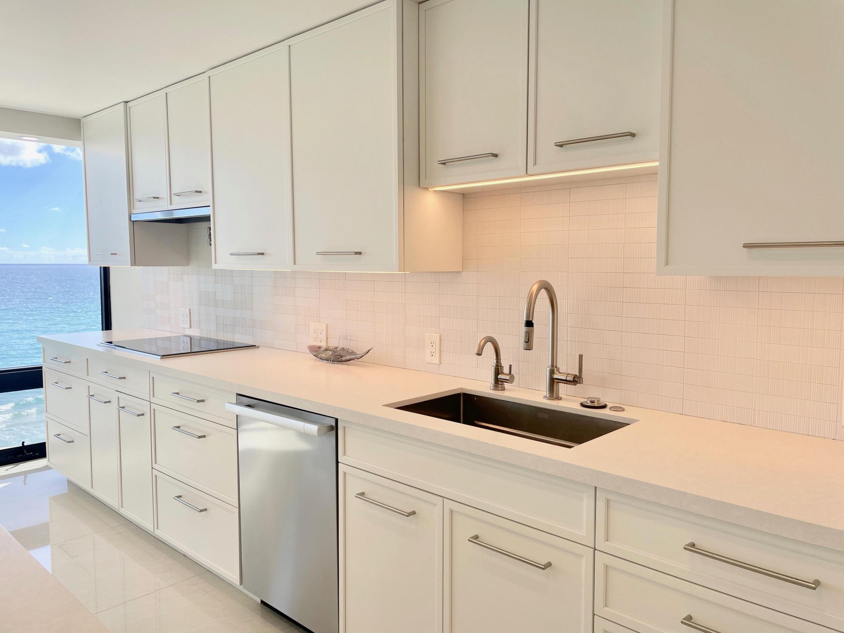 250 S Ocean #6f, Boca Raton FL 33432