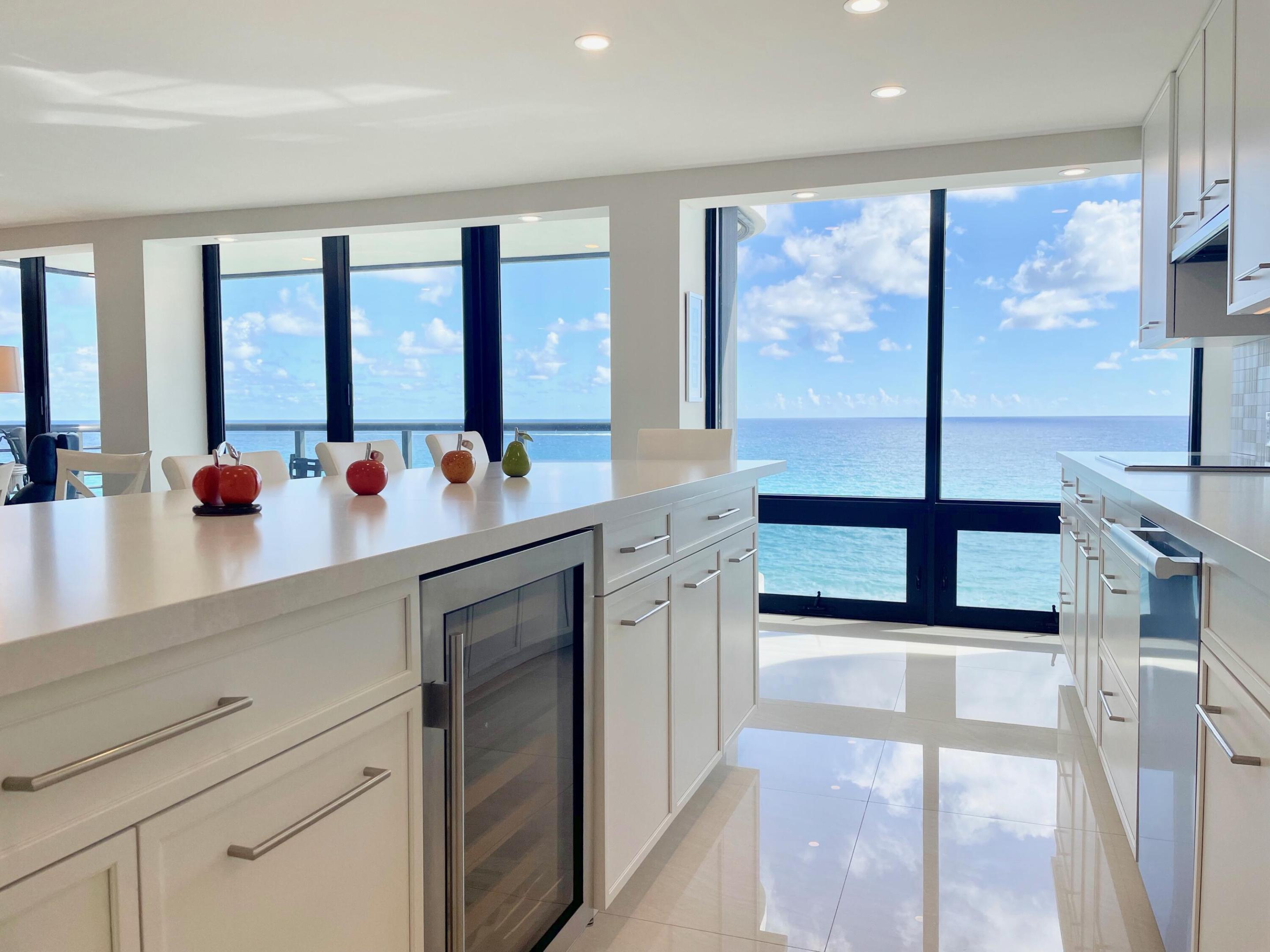 250 S Ocean #6f, Boca Raton FL 33432