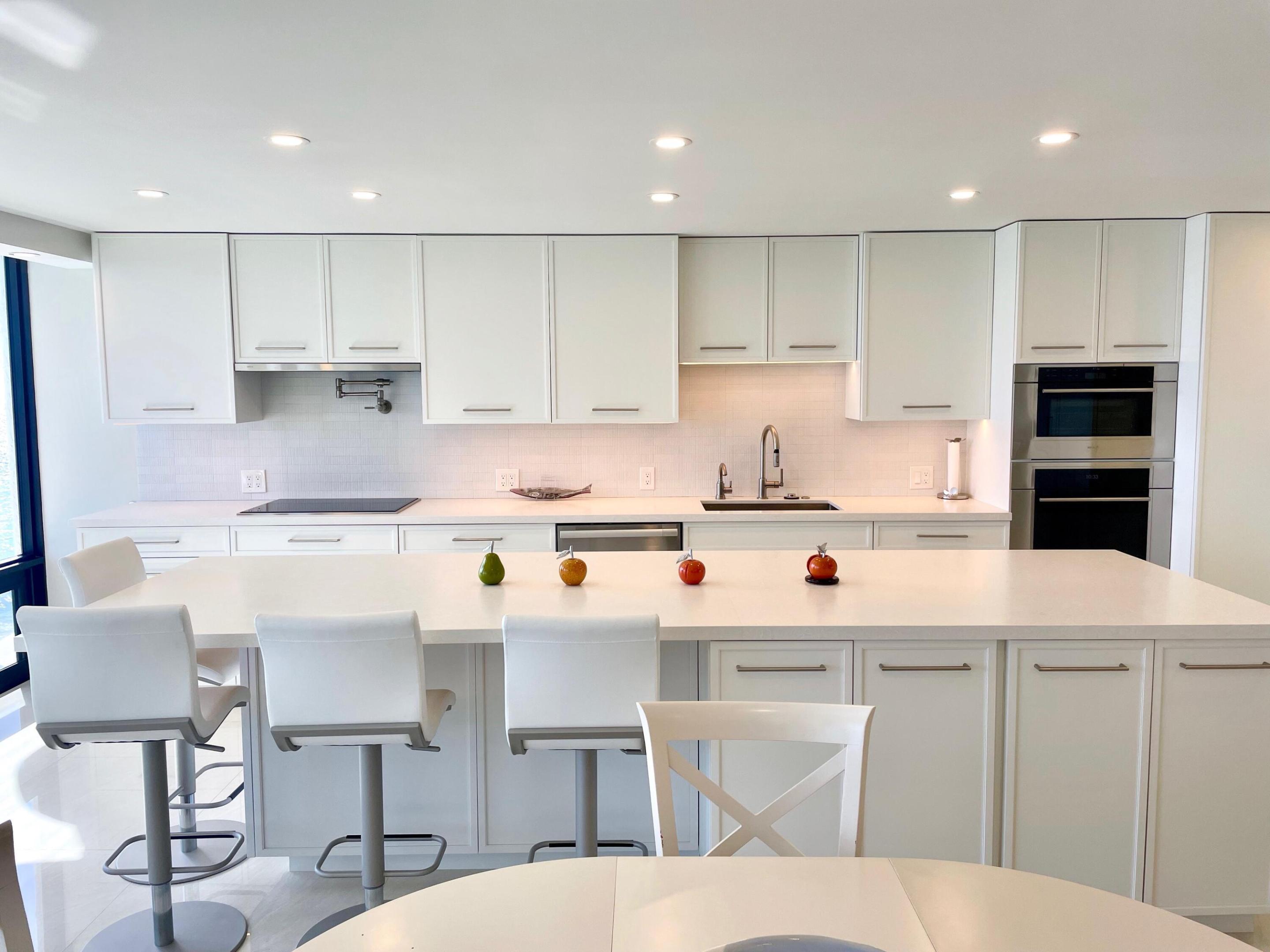 250 S Ocean #6f, Boca Raton FL 33432