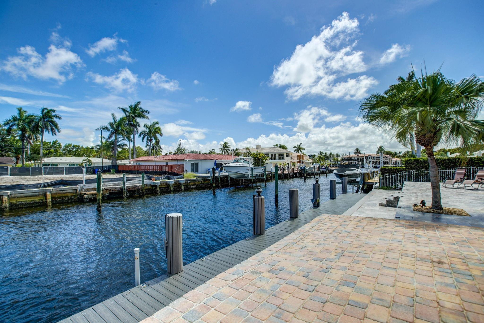 1920 Waters Edge, Pompano Beach FL 33062